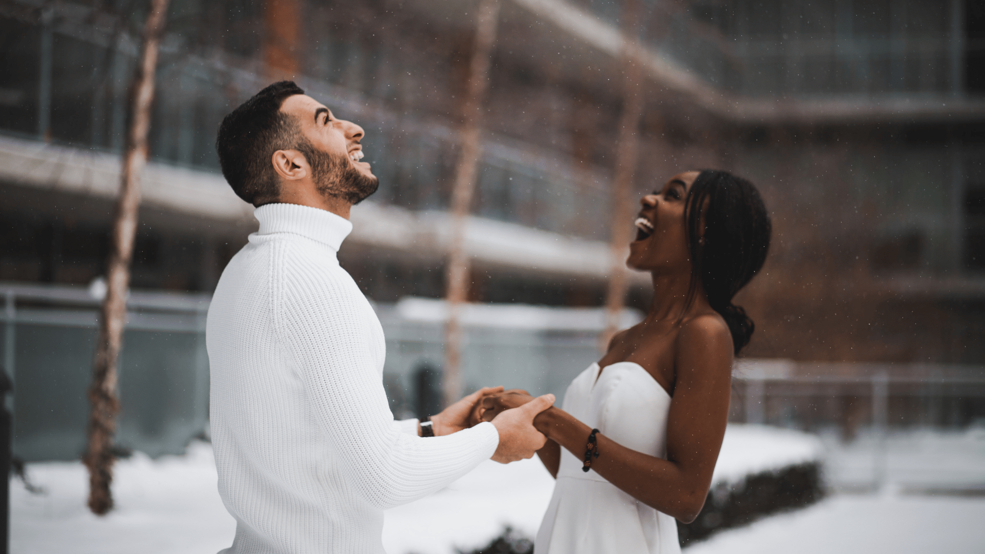 How to Pull Off a Wedding During the Holiday Season