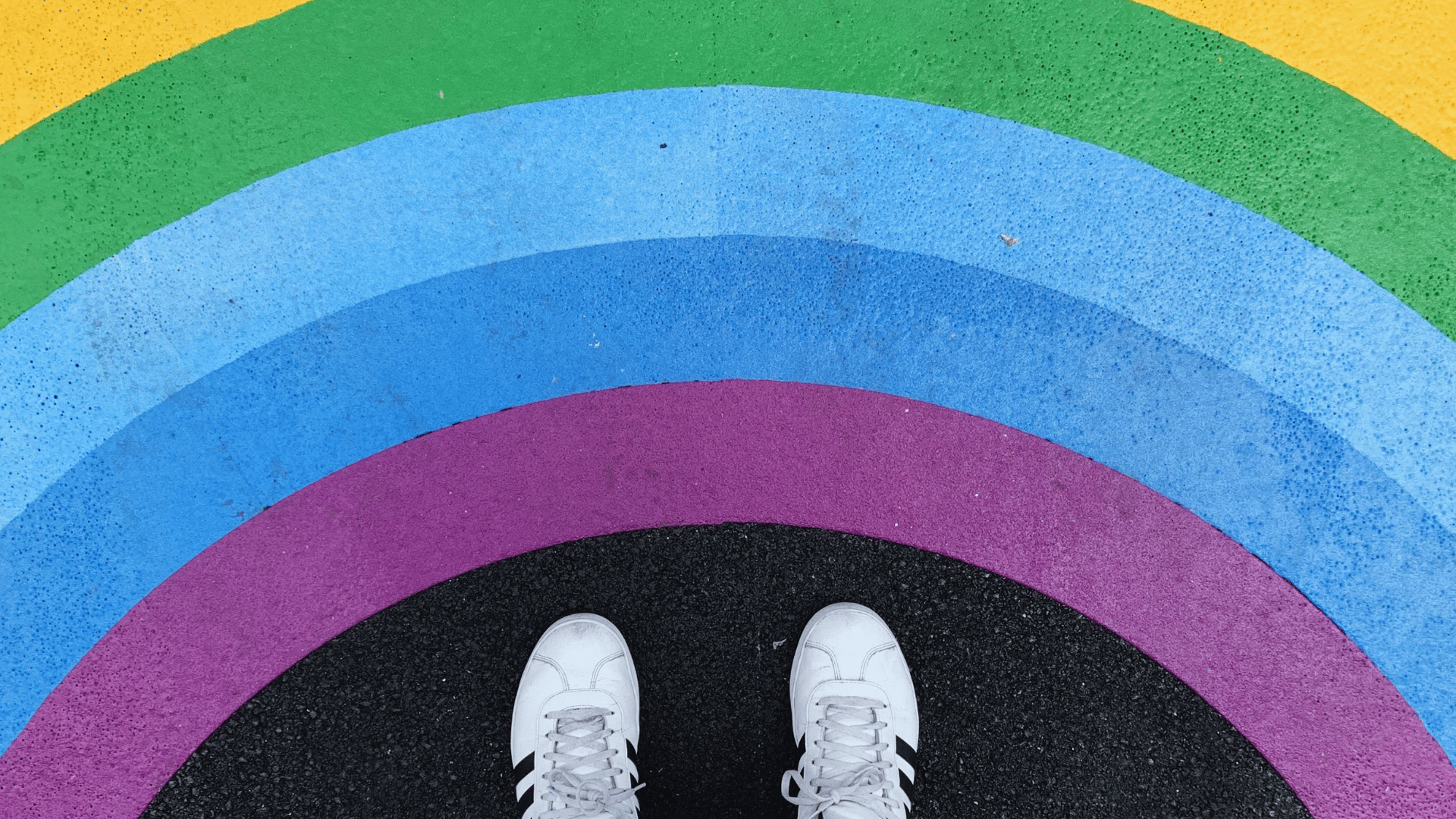 Why One Wedding Photographer's Response to a Homophobic Client Went Viral