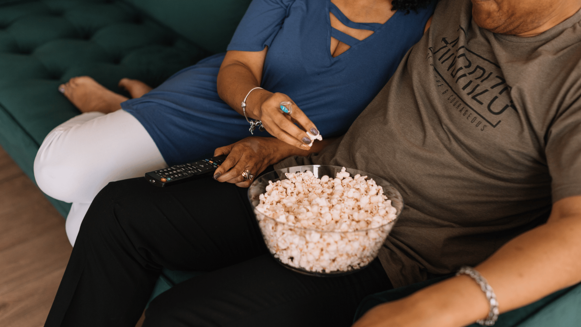 7 New Netflix Series to Watch With Your S.O.