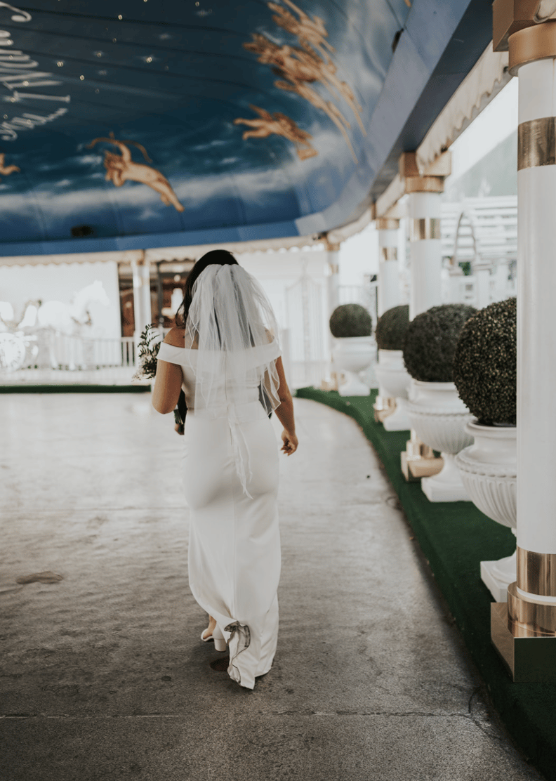 A Modern Las Vegas Wedding at The Little White Wedding Chapel 5