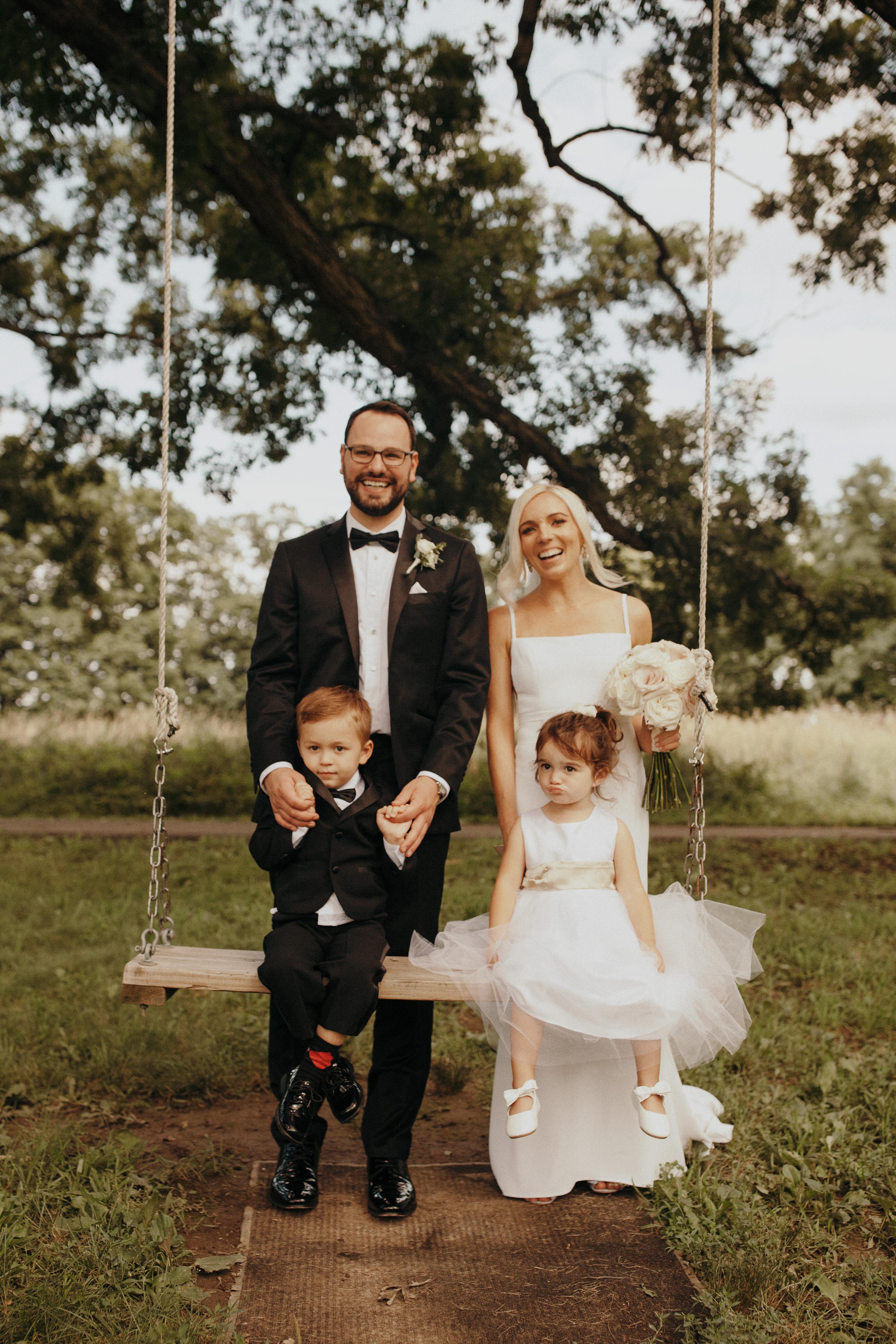 A Classic Summer Wedding at Red Maple Vineyards photo 4