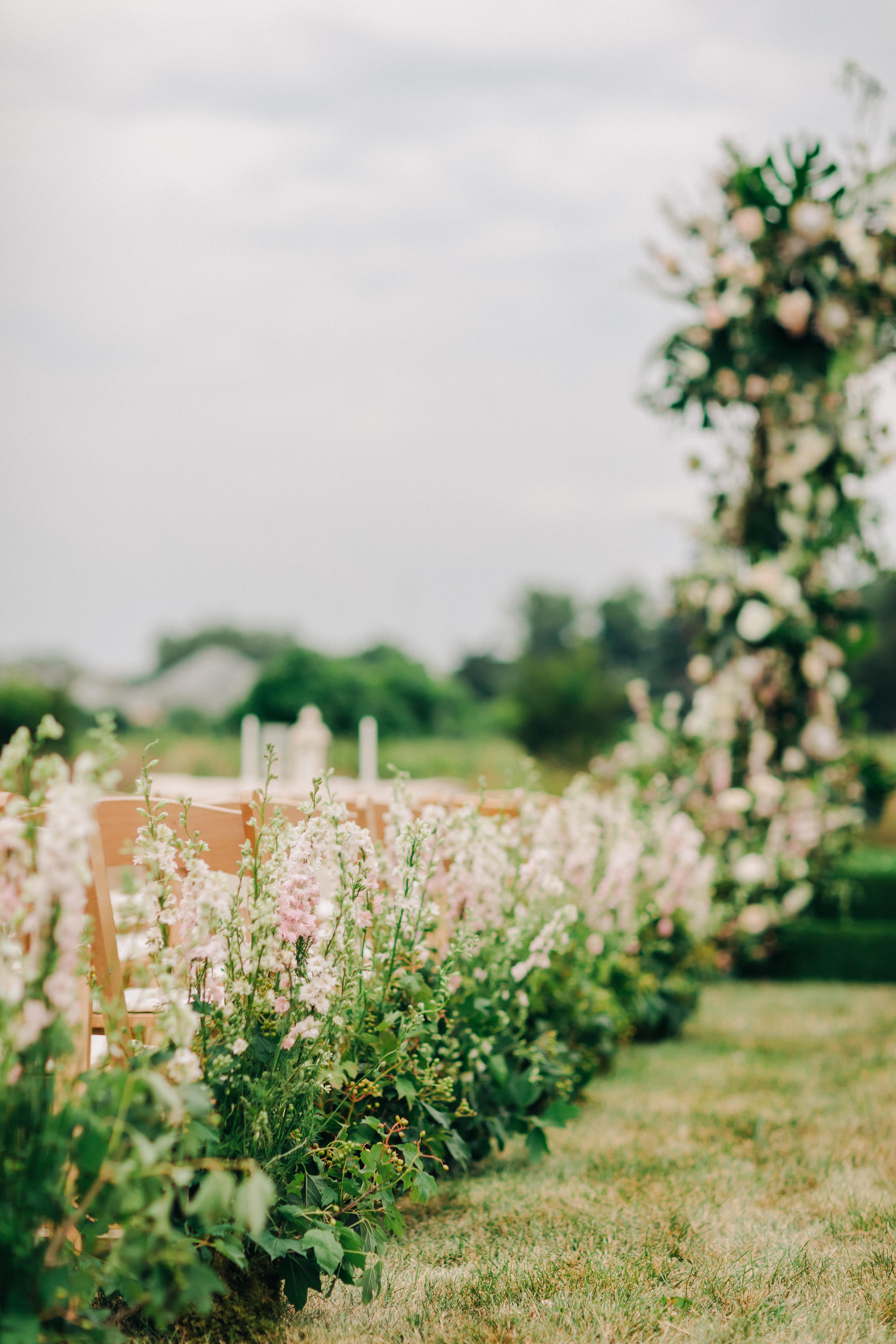 A Modern Spring Wedding at The Parrish Art Museum 14