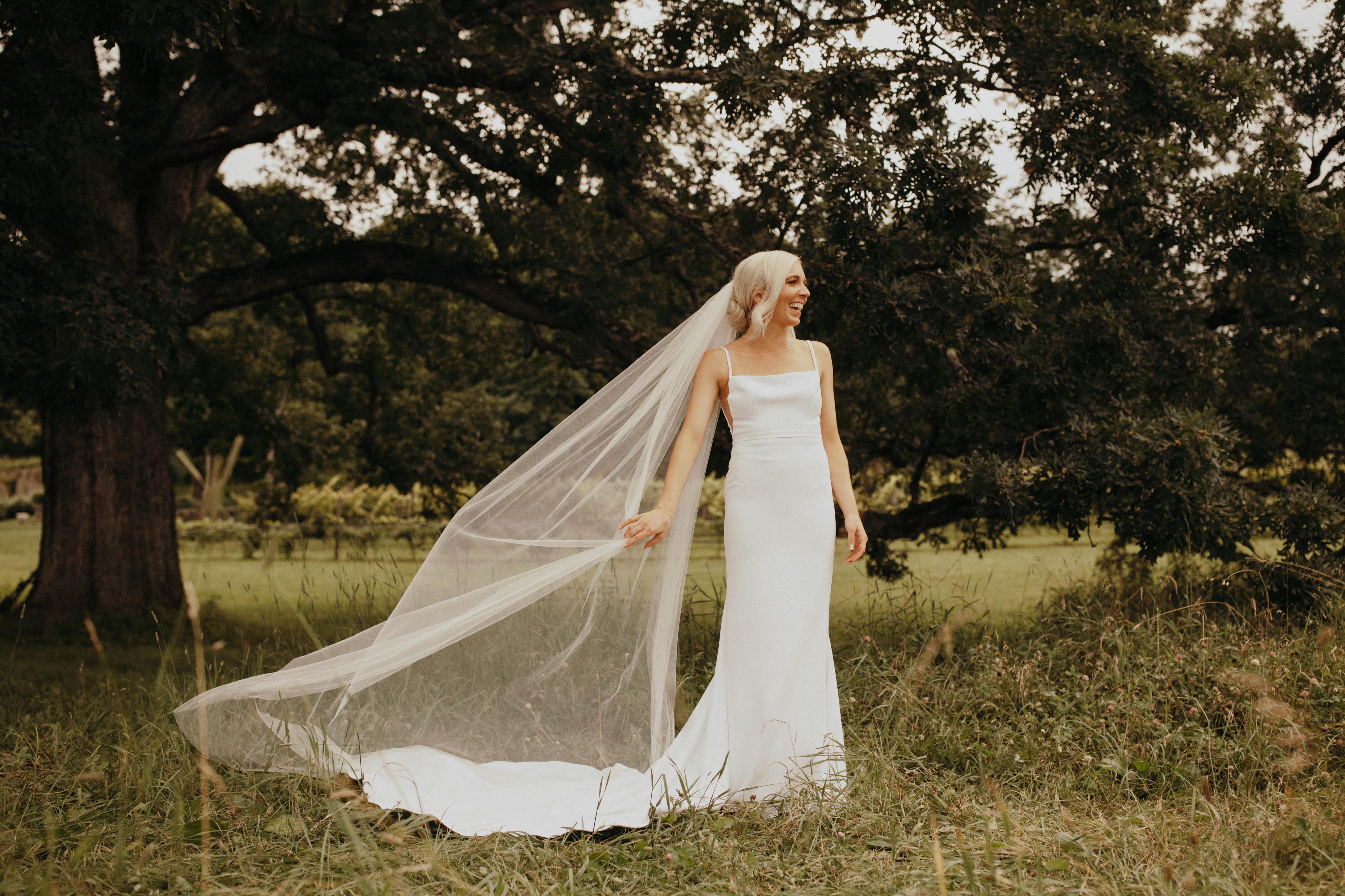 A Classic Summer Wedding at Red Maple Vineyards 6
