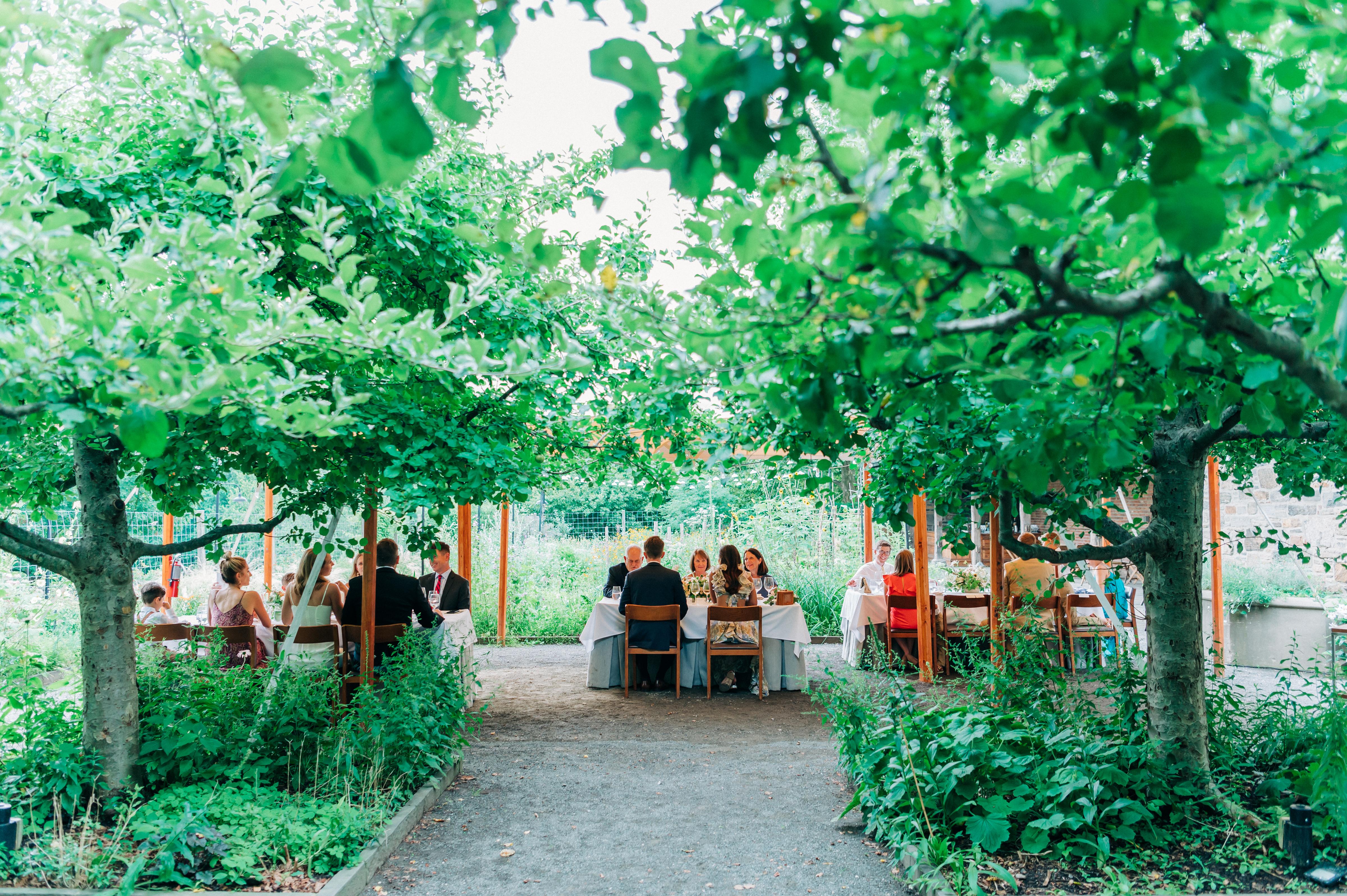 A Bohemian Summer Wedding at Blue Hill at Stone Barns 21