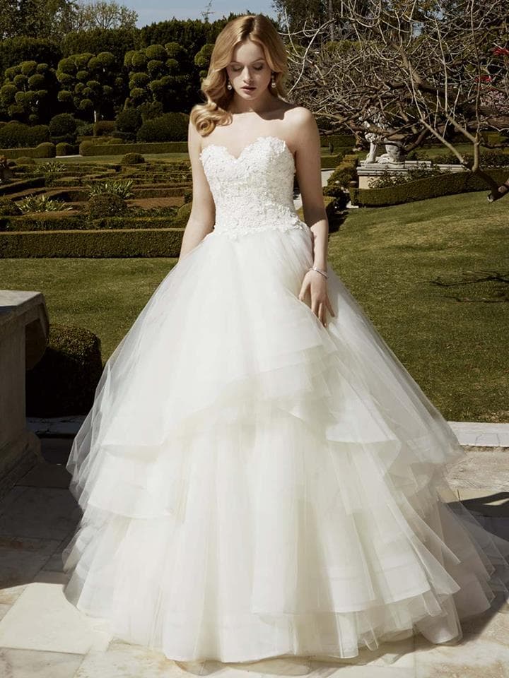 La Belle Elaine's Bridal portfolio 1