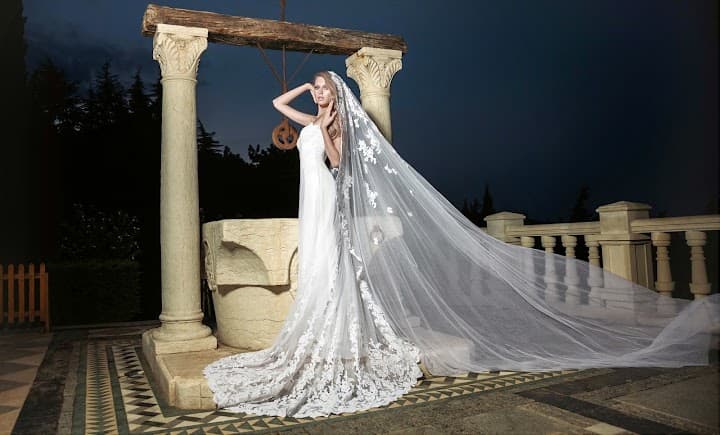 Christinna's Bridal