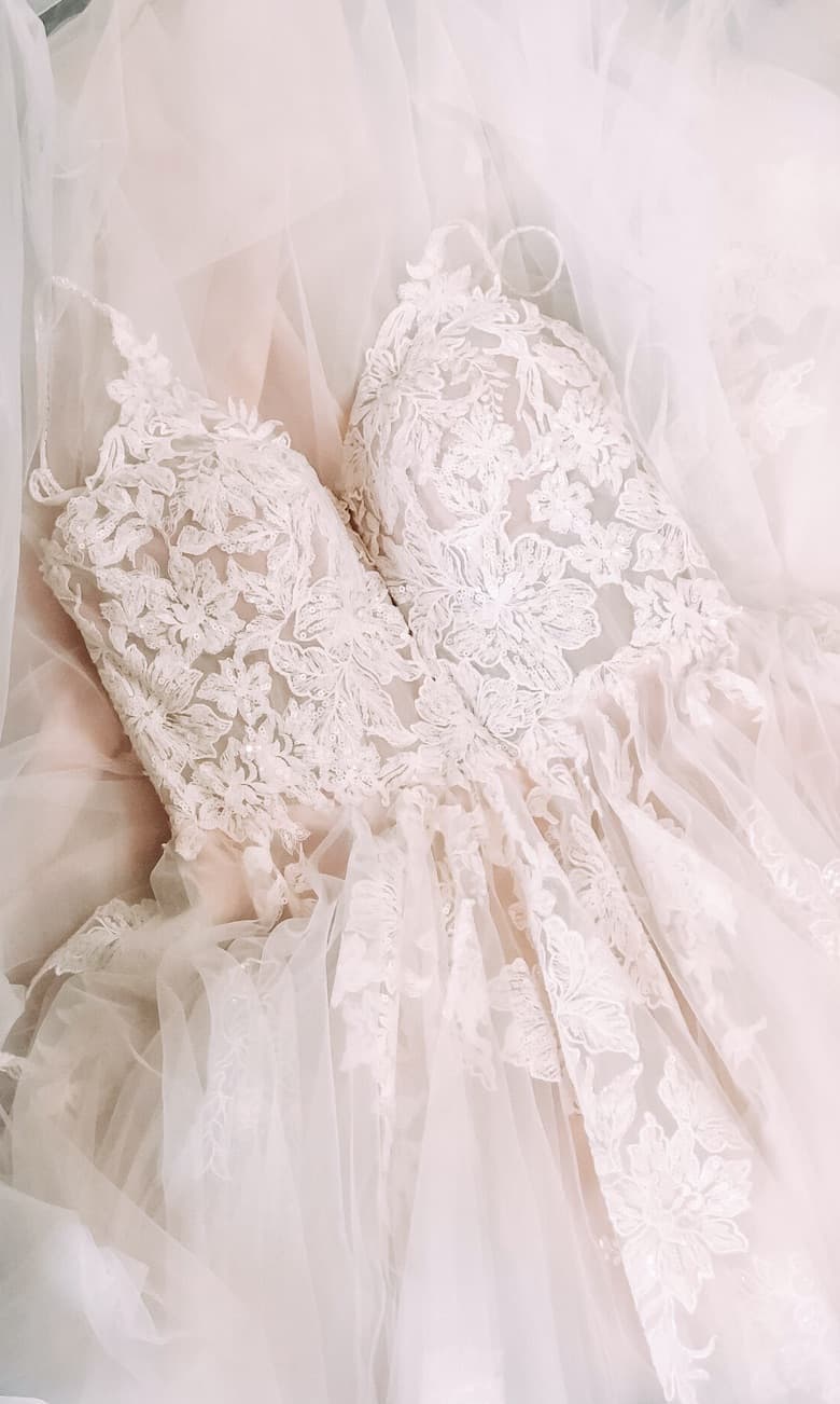 Savvy Bridal portfolio 1