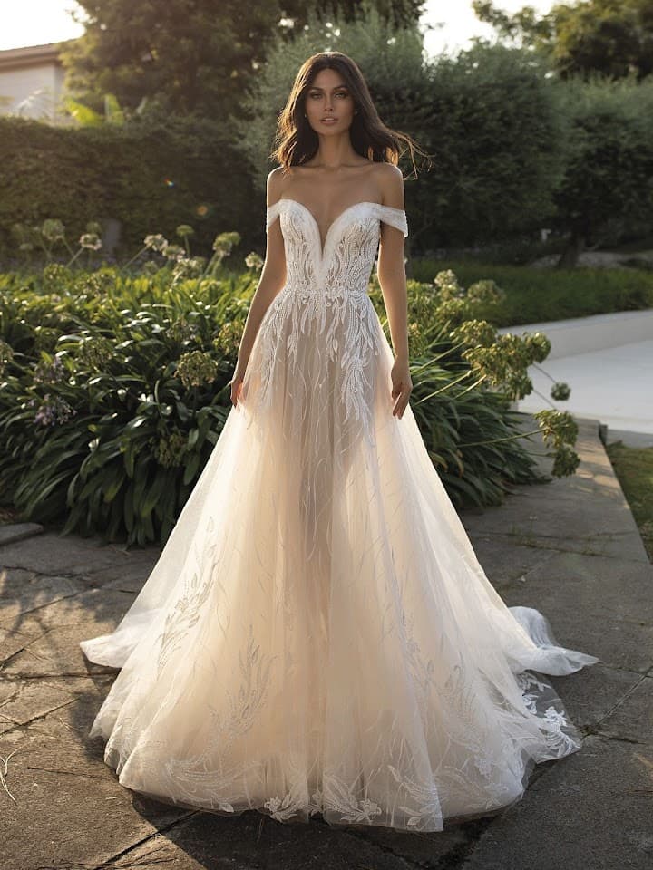 Mockingbird Bridal Boutique portfolio 5