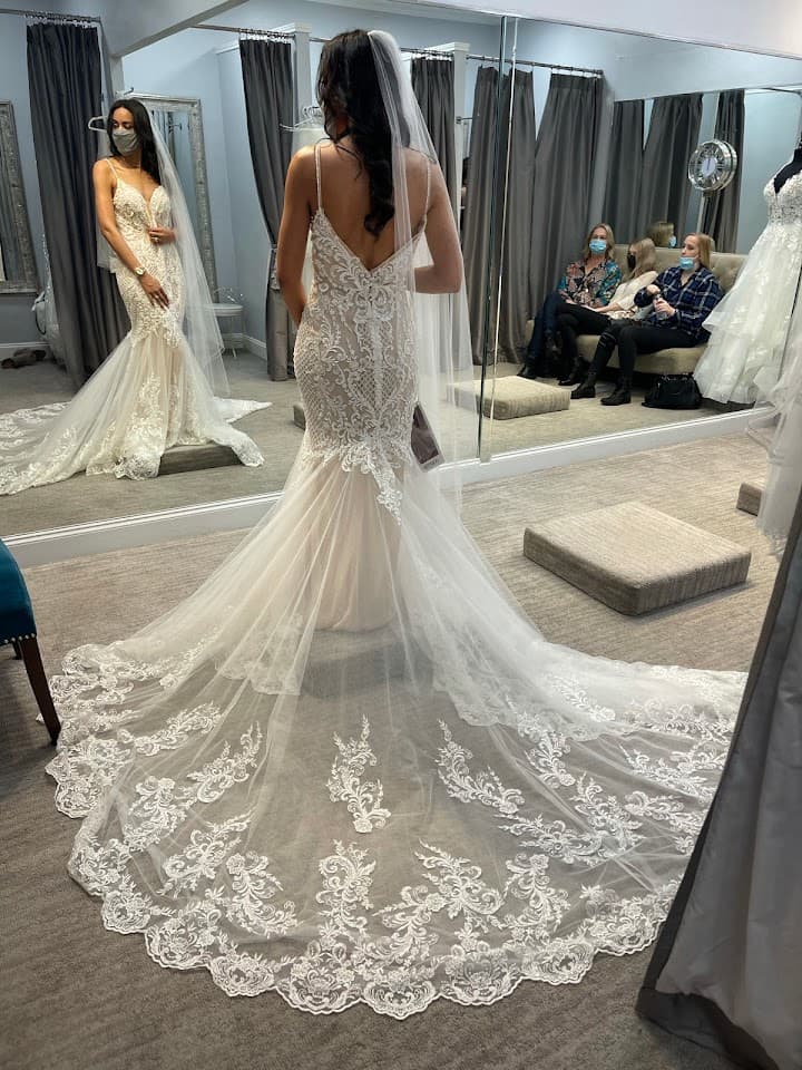 Mockingbird Bridal Boutique portfolio 4