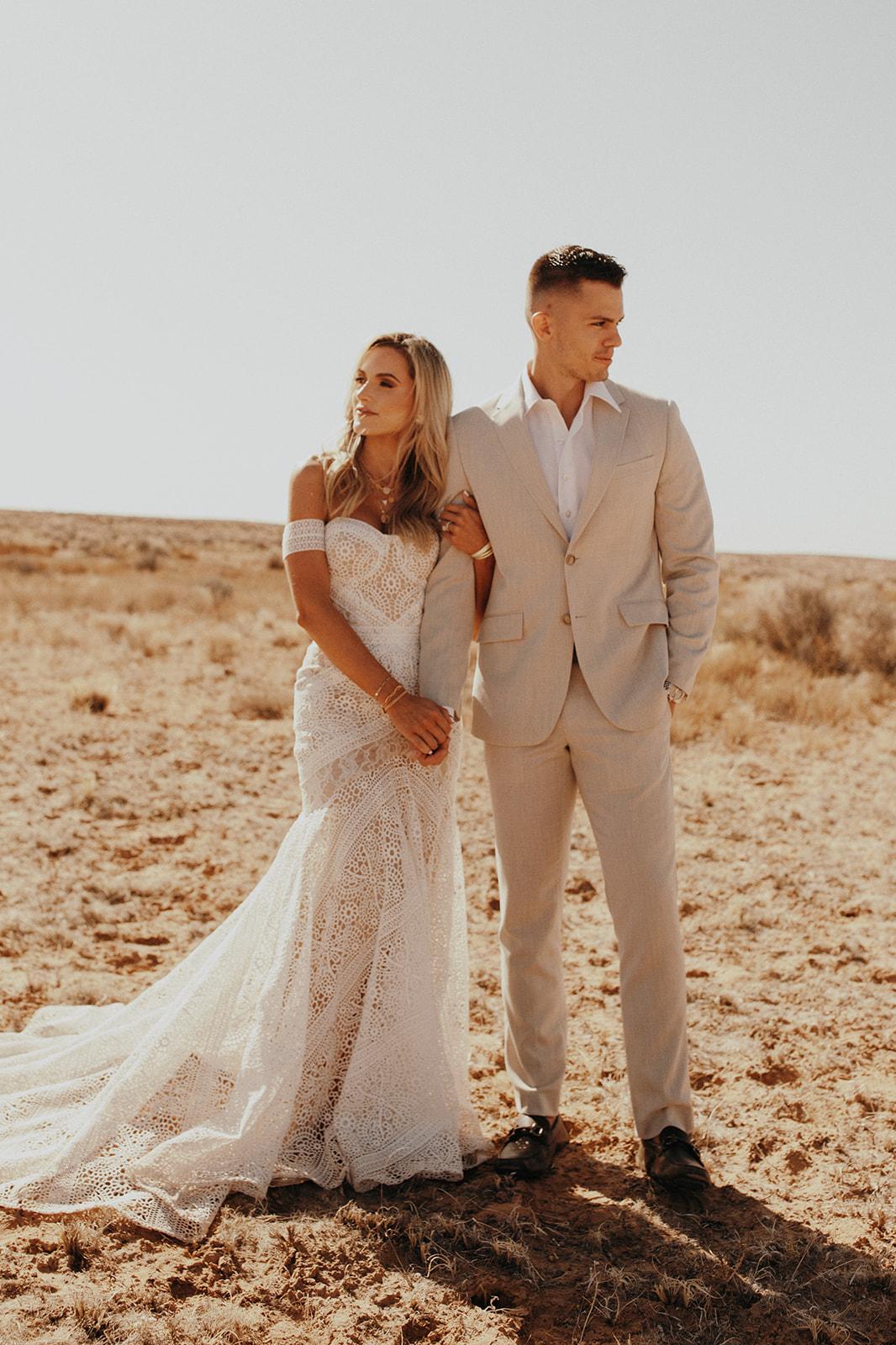 A Non-Traditional Spring Wedding at Lake Powell 36
