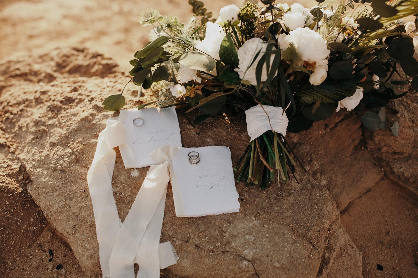 A Non-Traditional Spring Wedding at Lake Powell 49