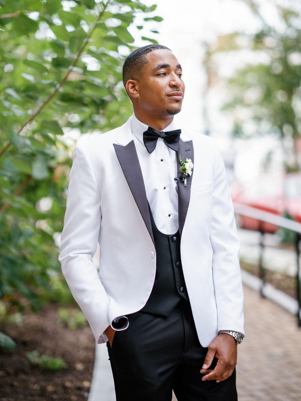 A Classic Fall Wedding at the Line Hotel 25