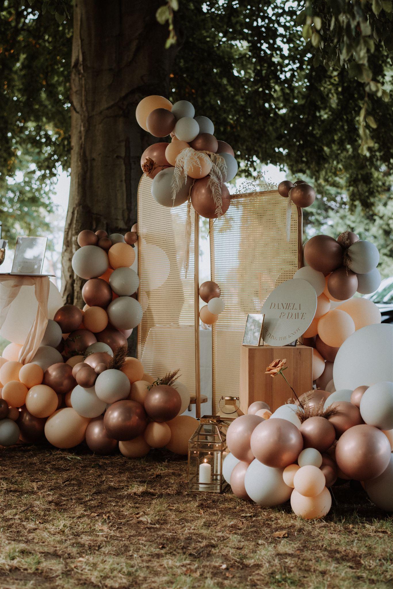 A Romantic Fall Wedding at the Brock House Restaurant 47