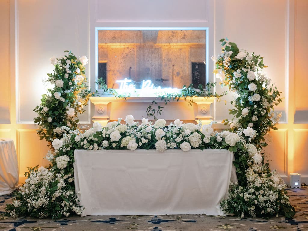 A Classic Fall Wedding at the Line Hotel 32