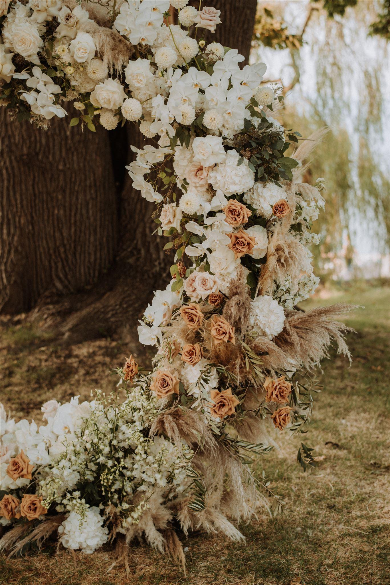 A Romantic Fall Wedding at the Brock House Restaurant 62