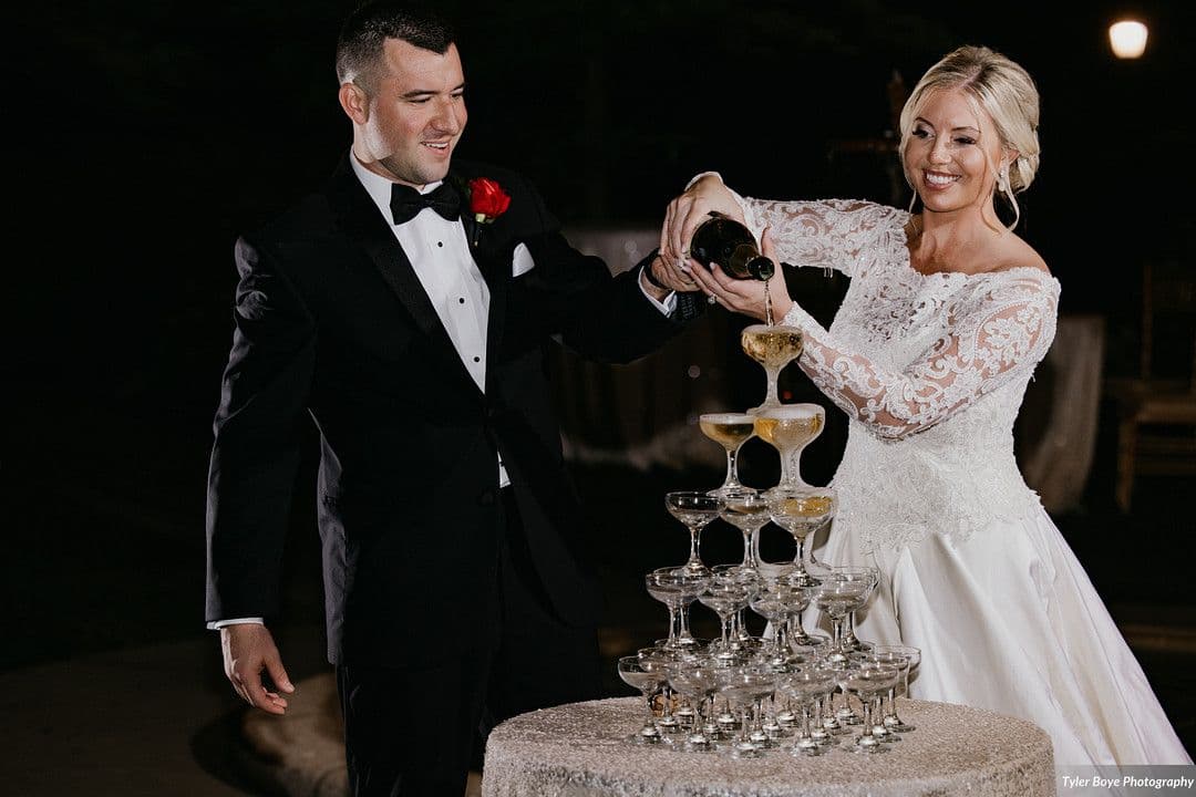 A Classic Summer Wedding at Cairnwood Estate photo 3