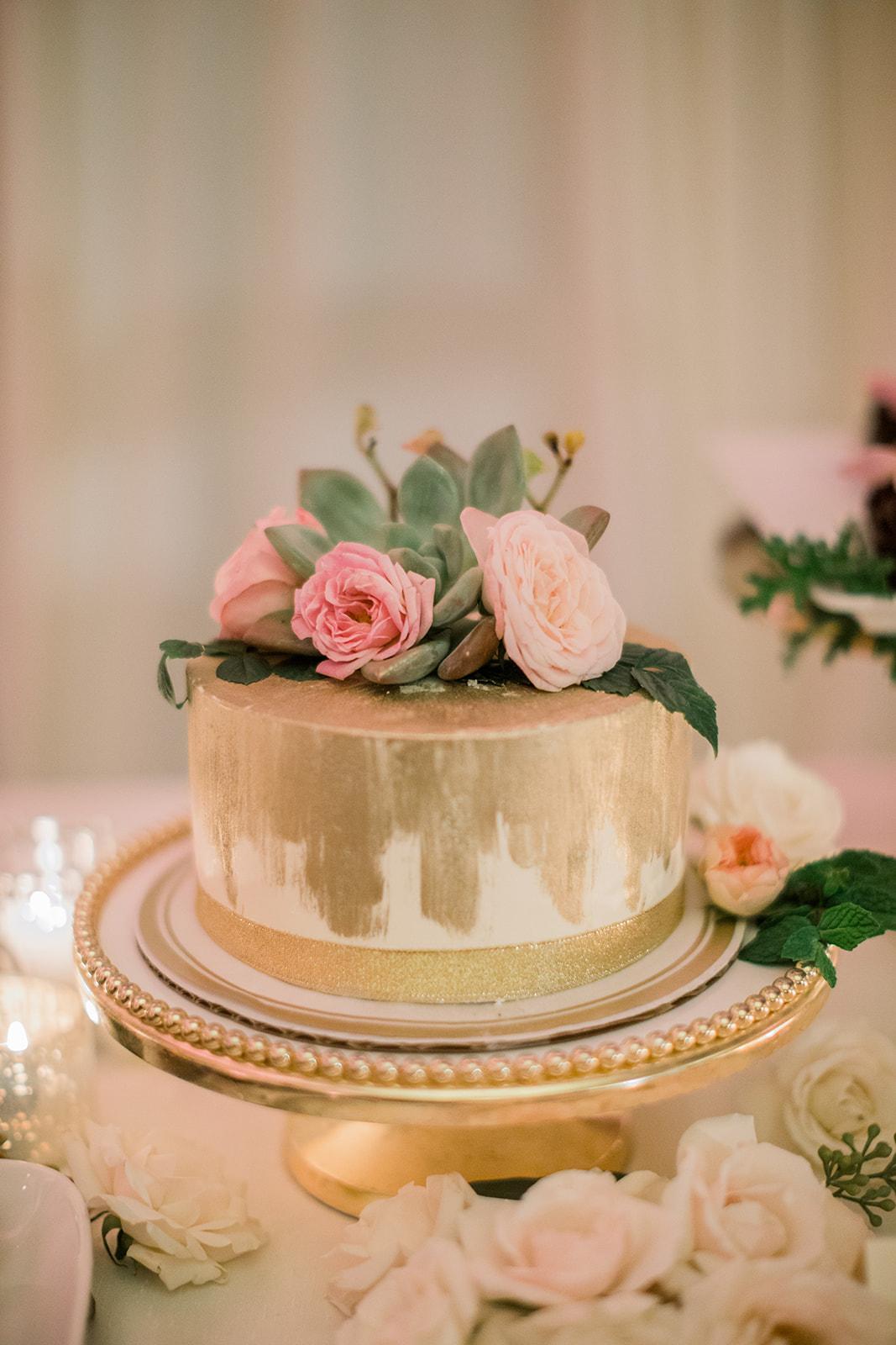 A Classic Winter Wedding at Omni La Costa Hotel photo 2