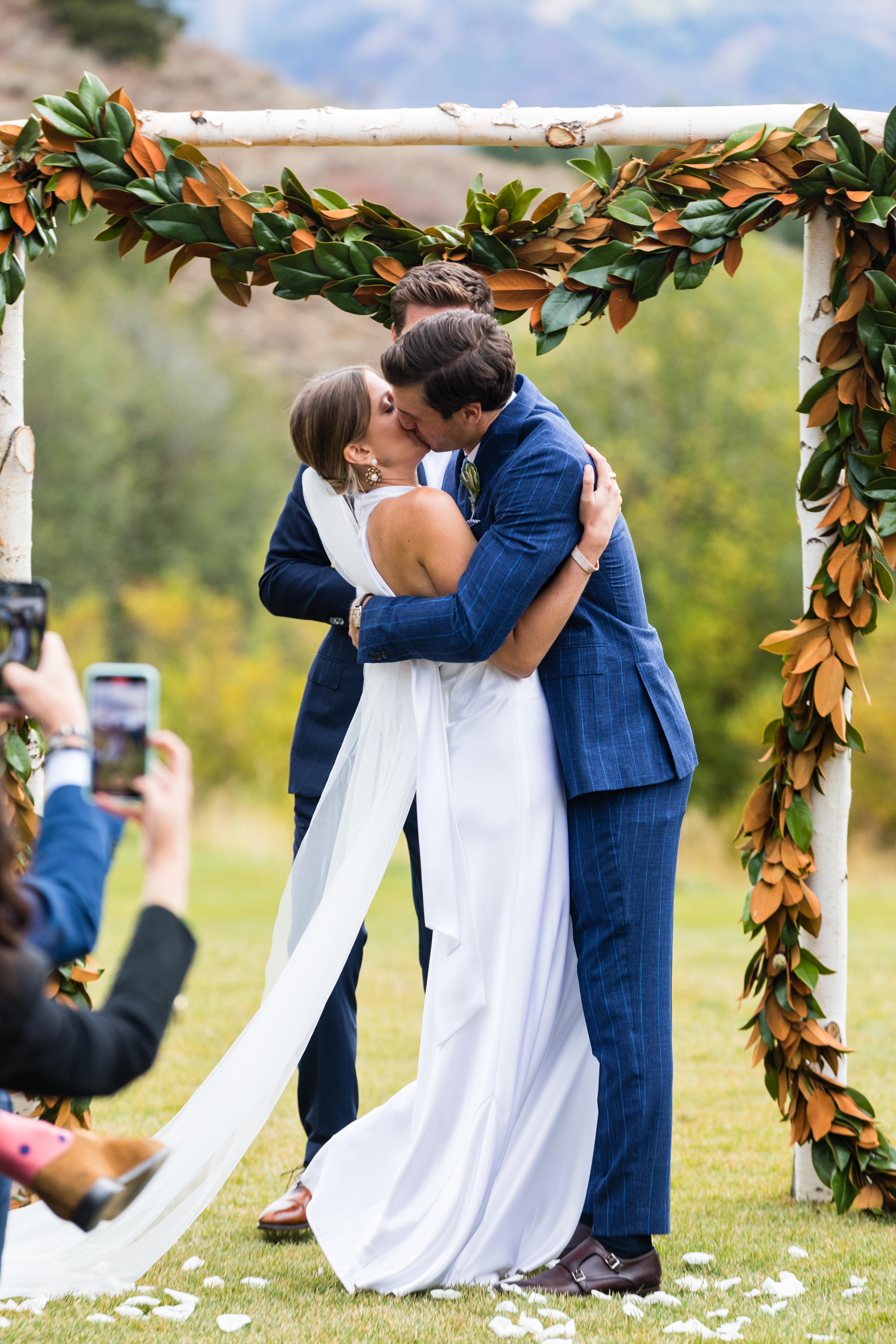 A Modern Fall Wedding at Trail Creek Cabin 12