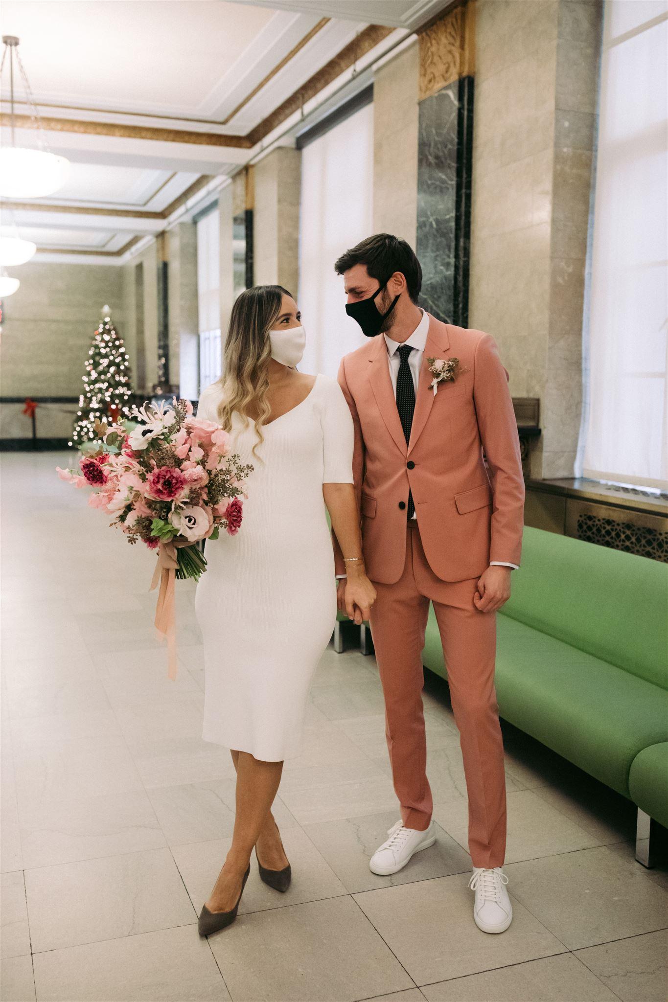 A Modern Wedding at New York City's City Hall 7