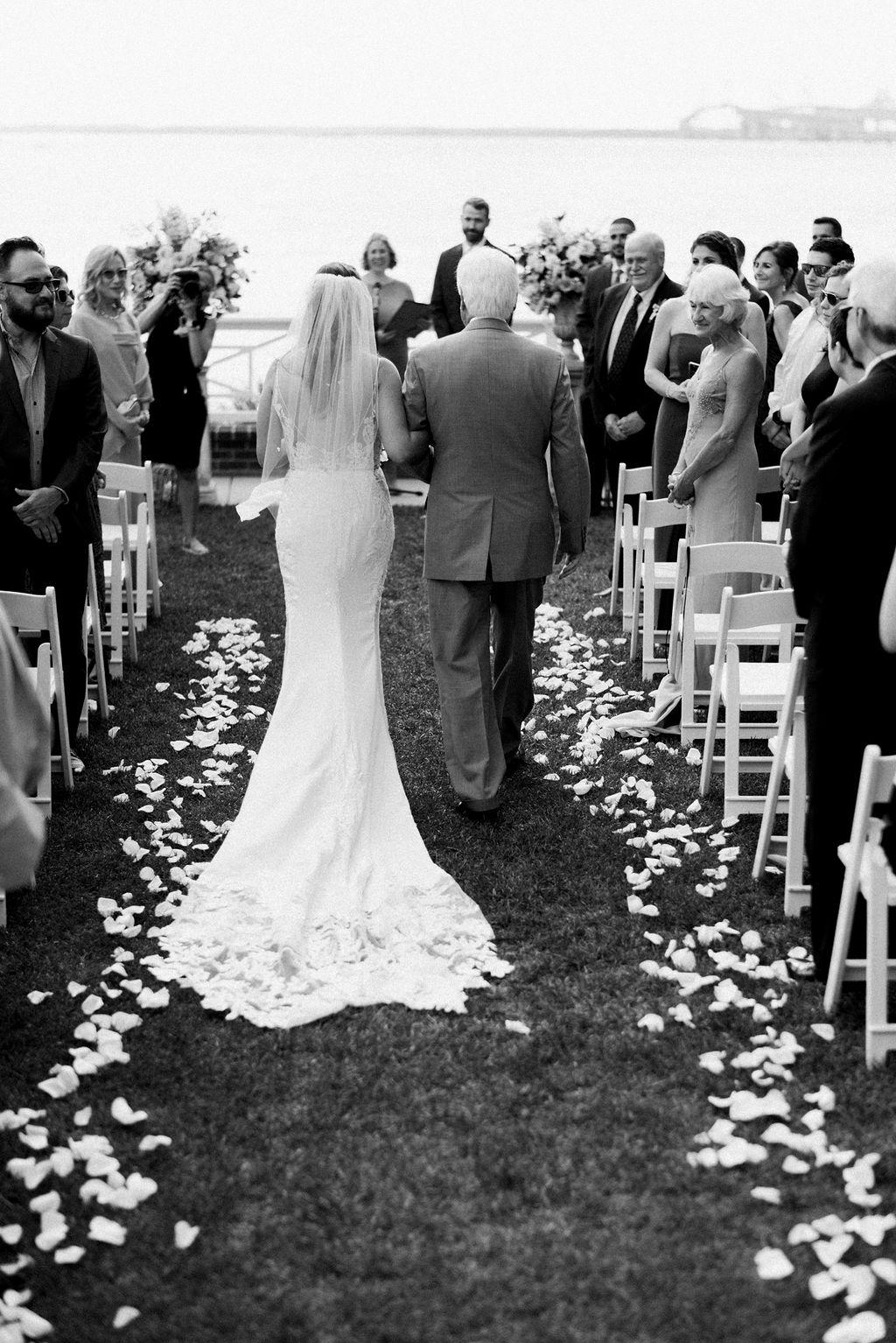 A Romantic Summer Wedding at Chesapeake Bay Beach Club 51