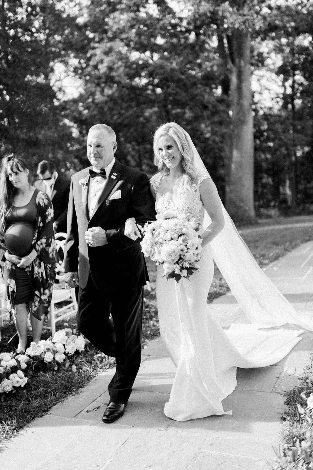 A Whimsical Summer Wedding at Goodstone Inn and Restaurant 32