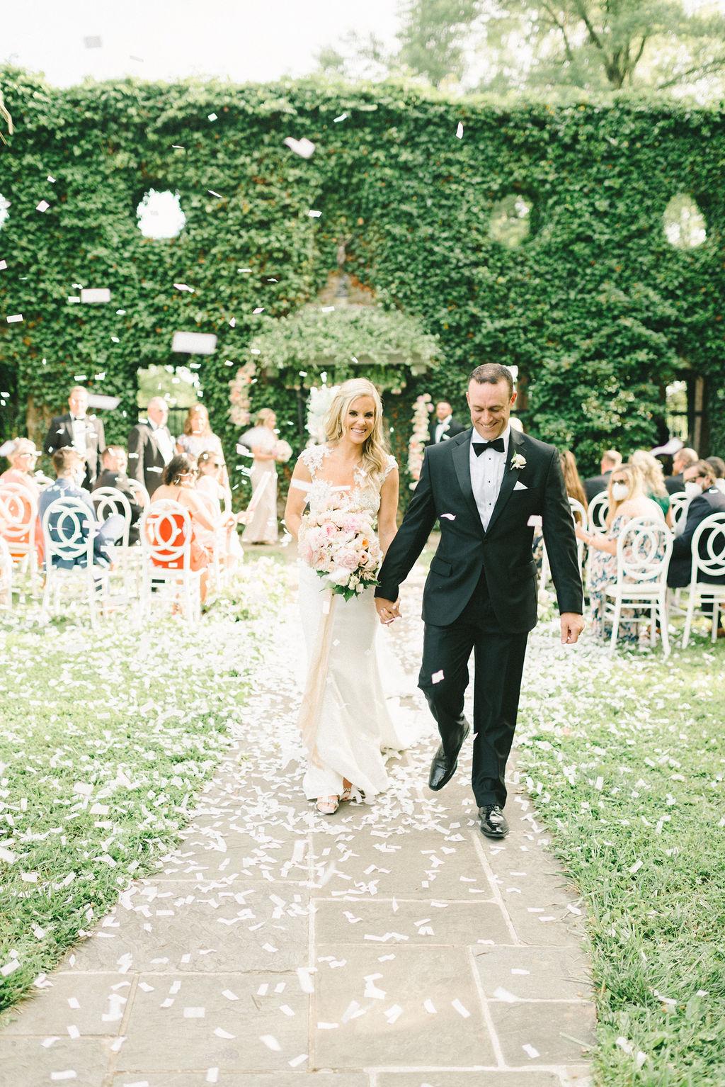 A Whimsical Summer Wedding at Goodstone Inn and Restaurant 45