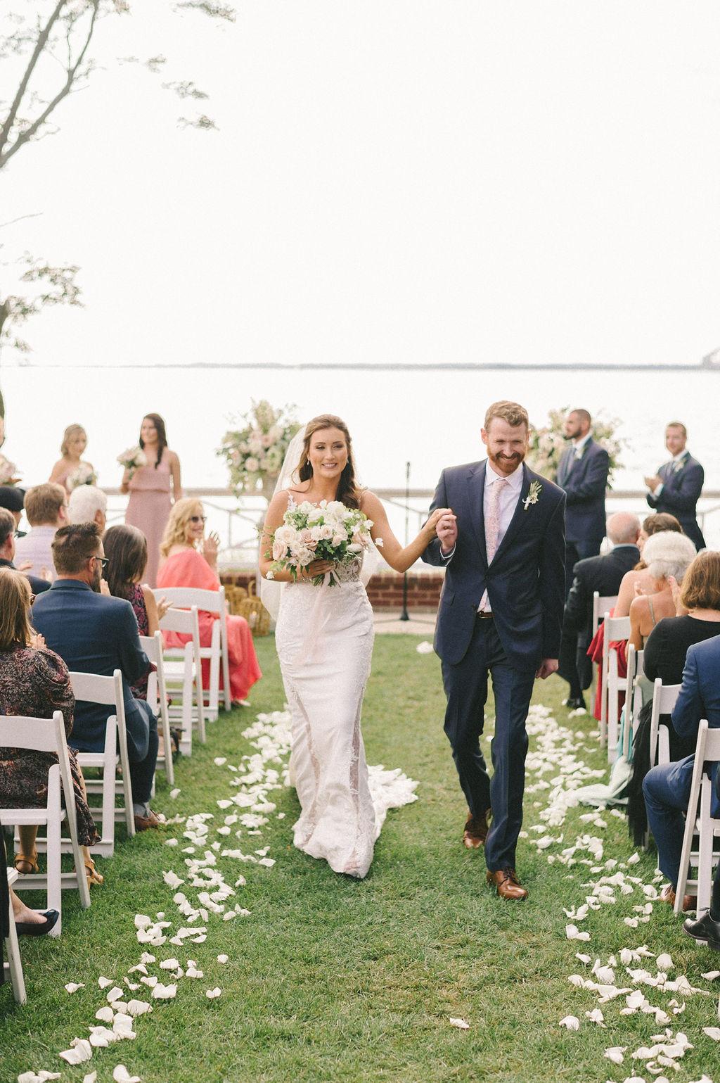 A Romantic Summer Wedding at Chesapeake Bay Beach Club 41