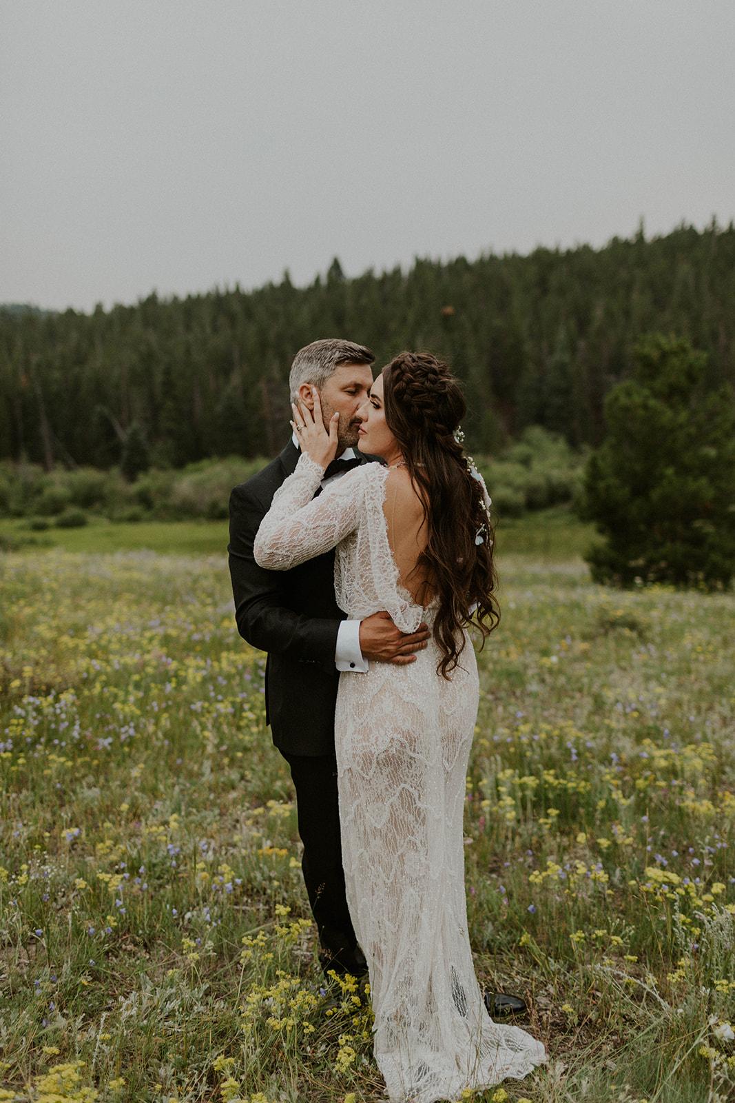 A Boho Summer Wedding at a Private Ranch 45