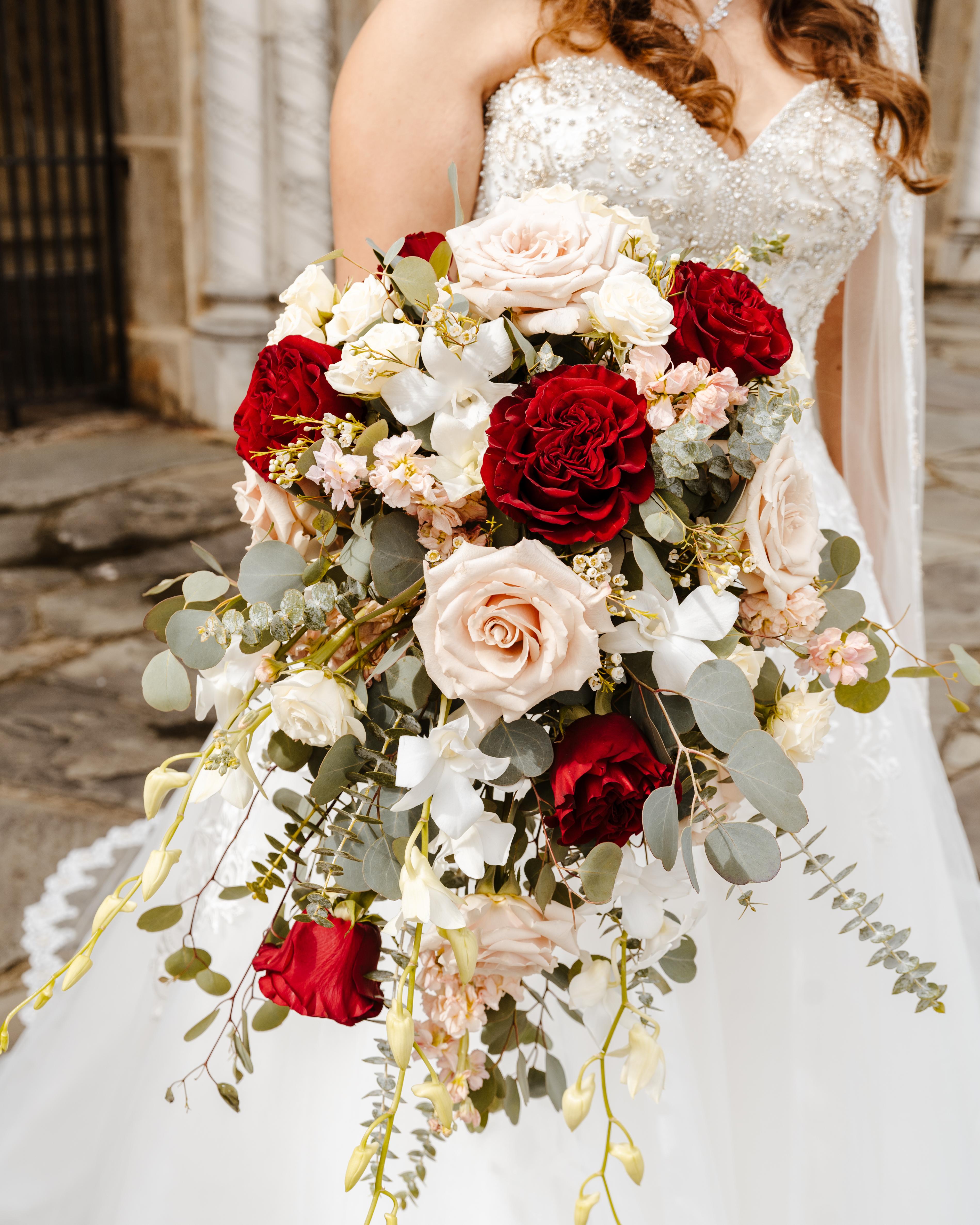 A Classic Winter Wedding at 8