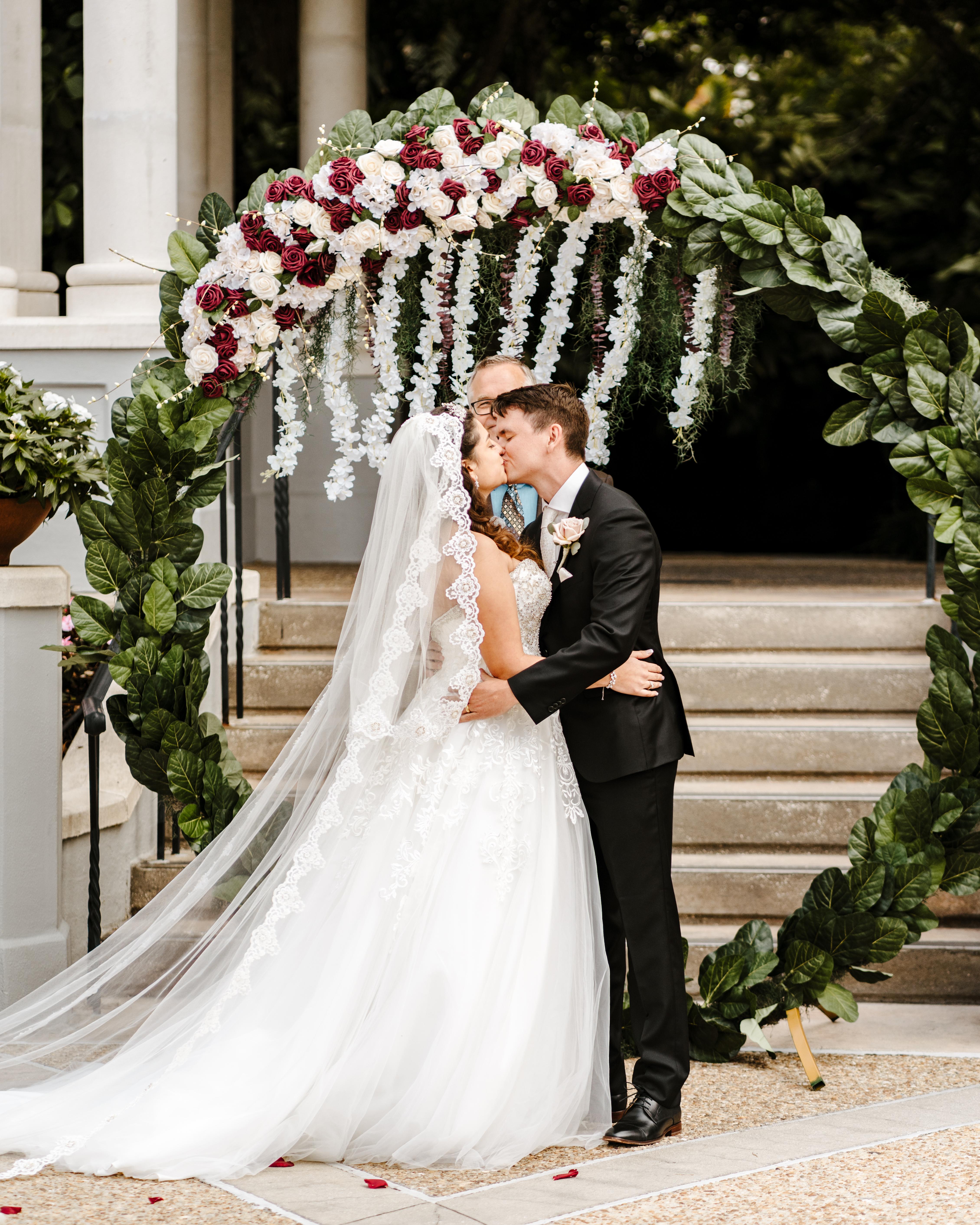 A Classic Winter Wedding at 25
