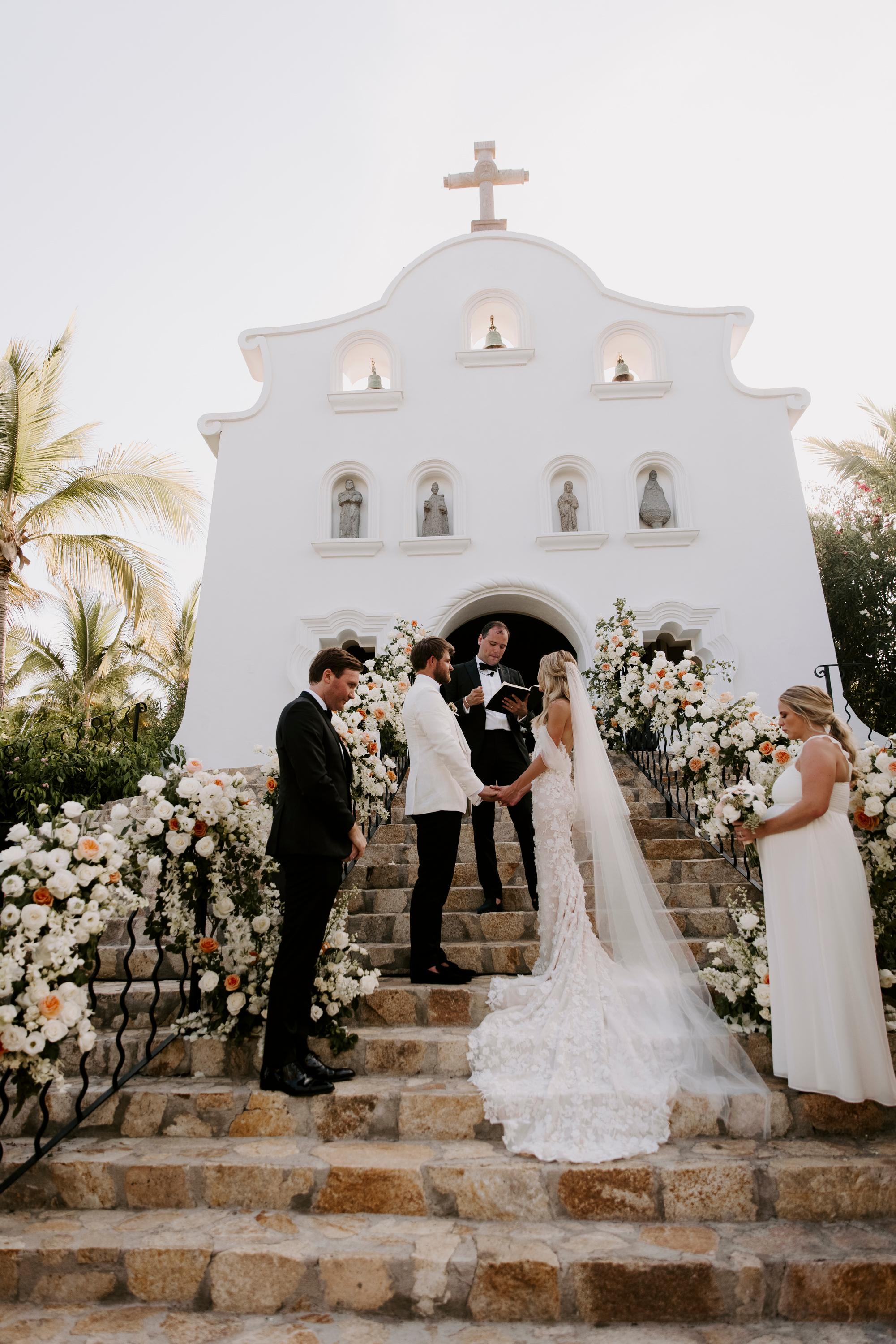 A Romantic Destination Wedding at One&Only Palmilla 10