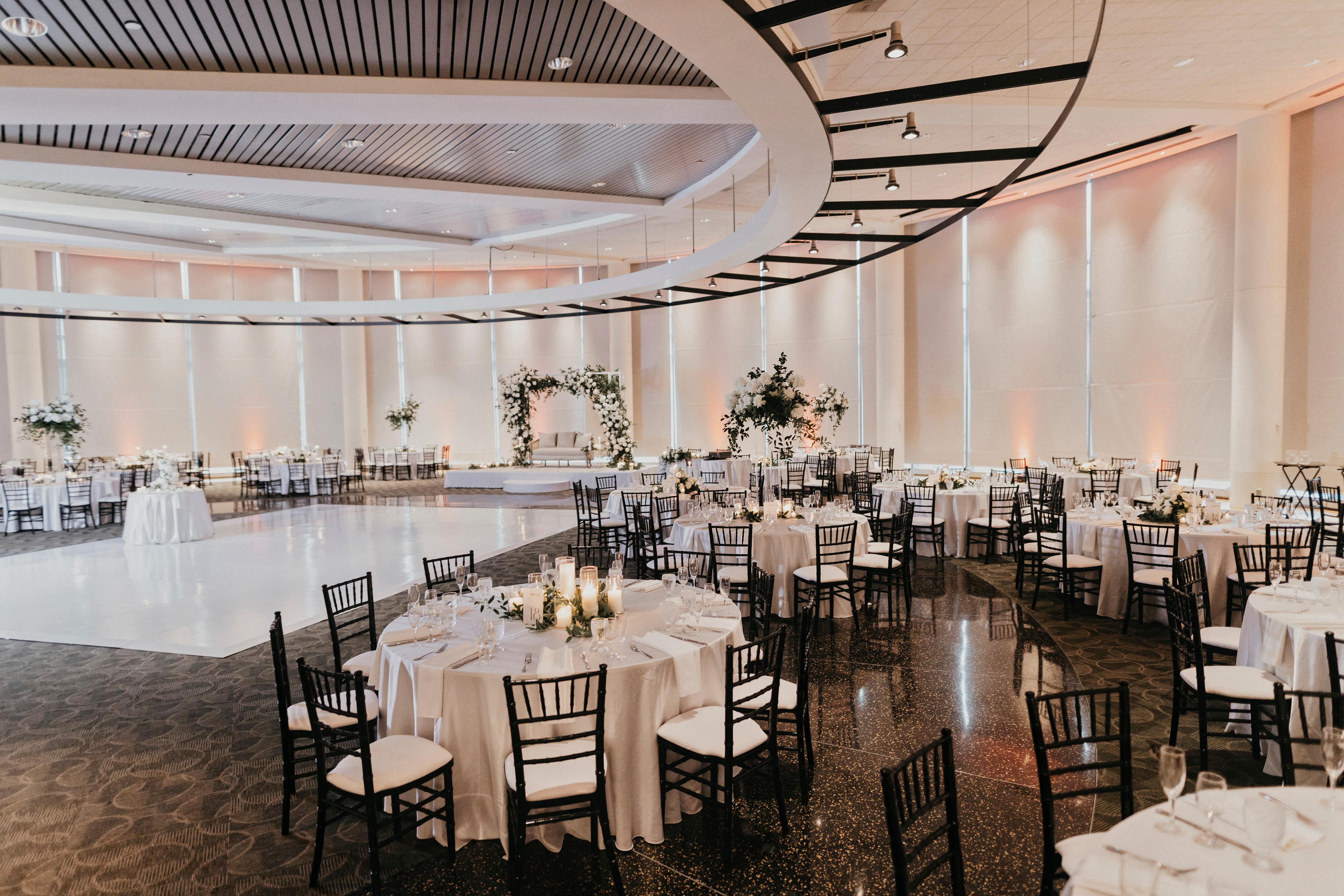 A Classic Fall Wedding at Esplanade Lakes by Doubletree 47