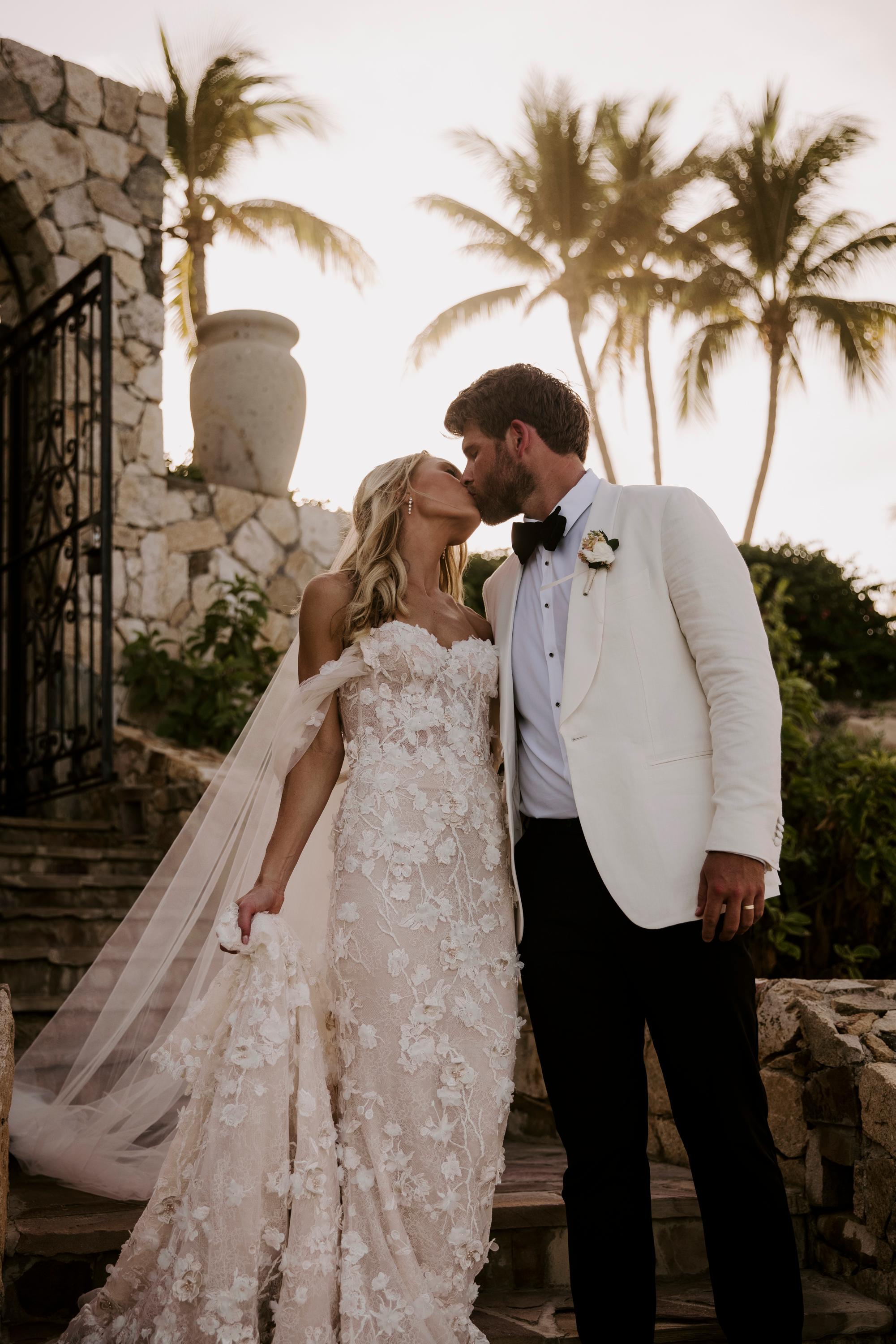 A Romantic Destination Wedding at One&Only Palmilla 7