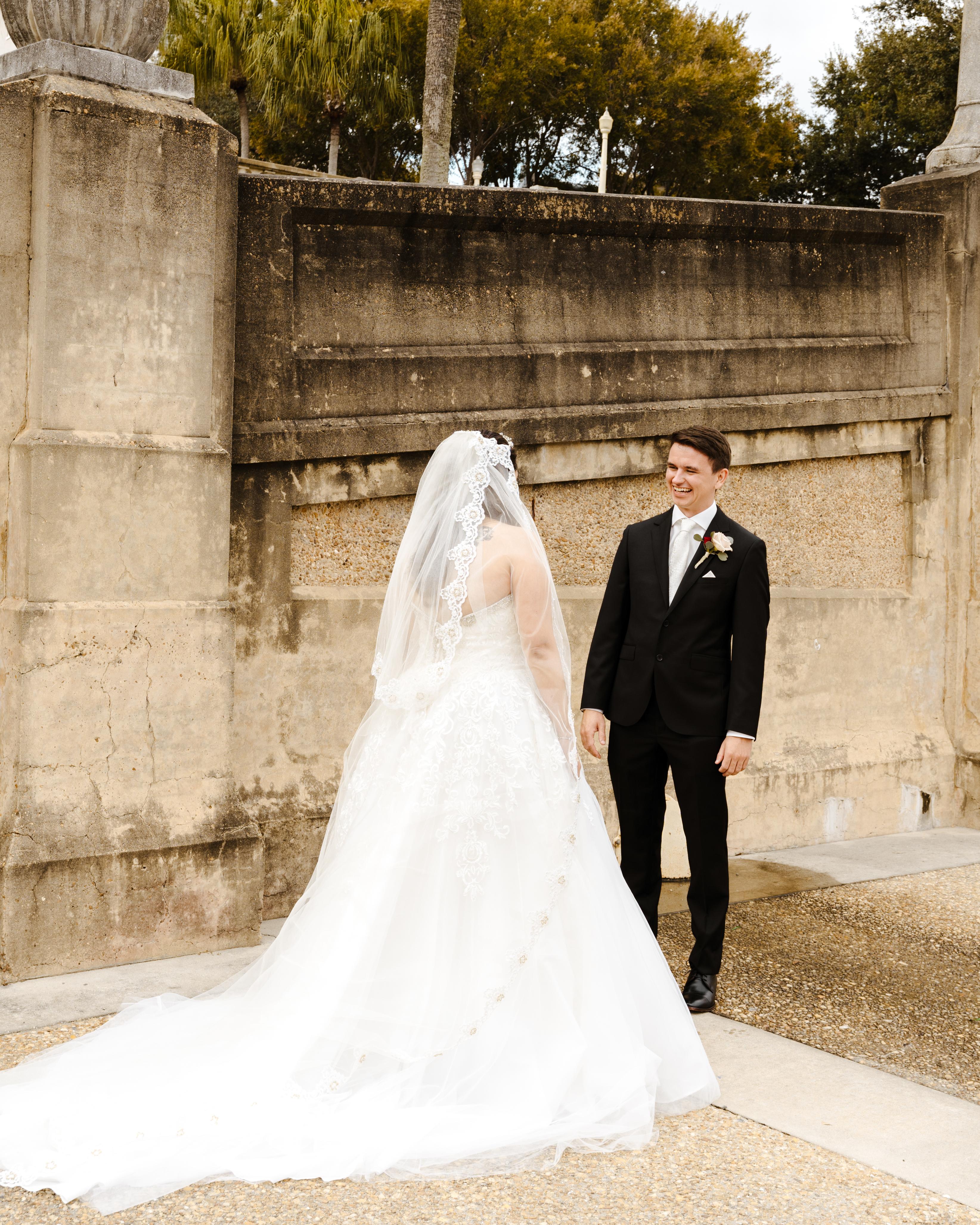 A Classic Winter Wedding at 14