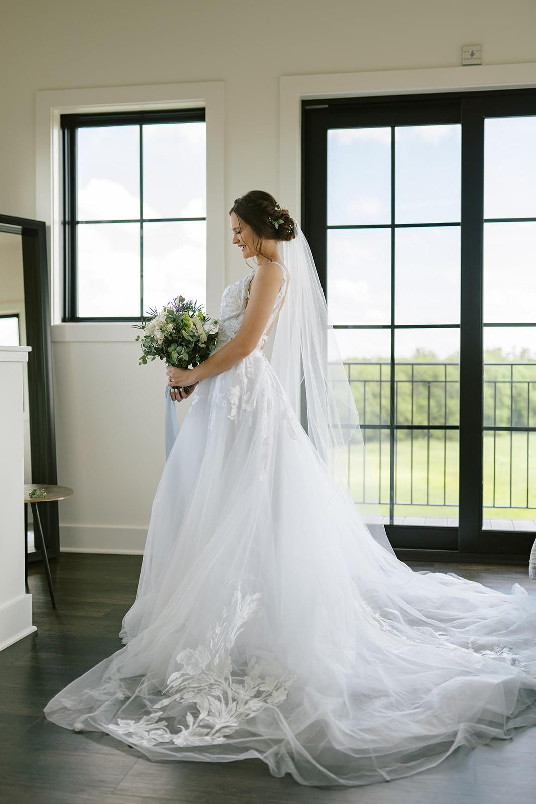 A Romantic Summer Wedding at White Iron Ridge 4