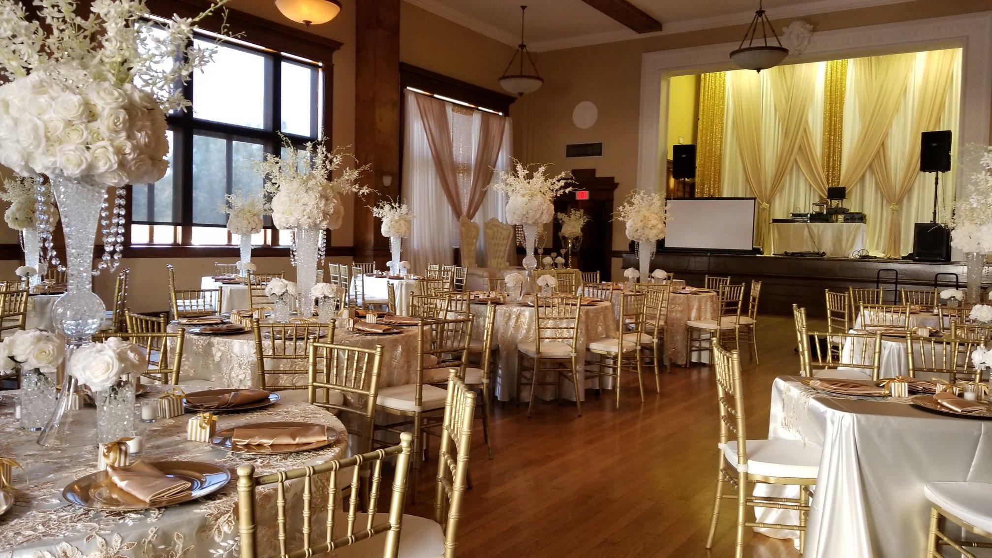 Marilyn’s Linens and Weddings