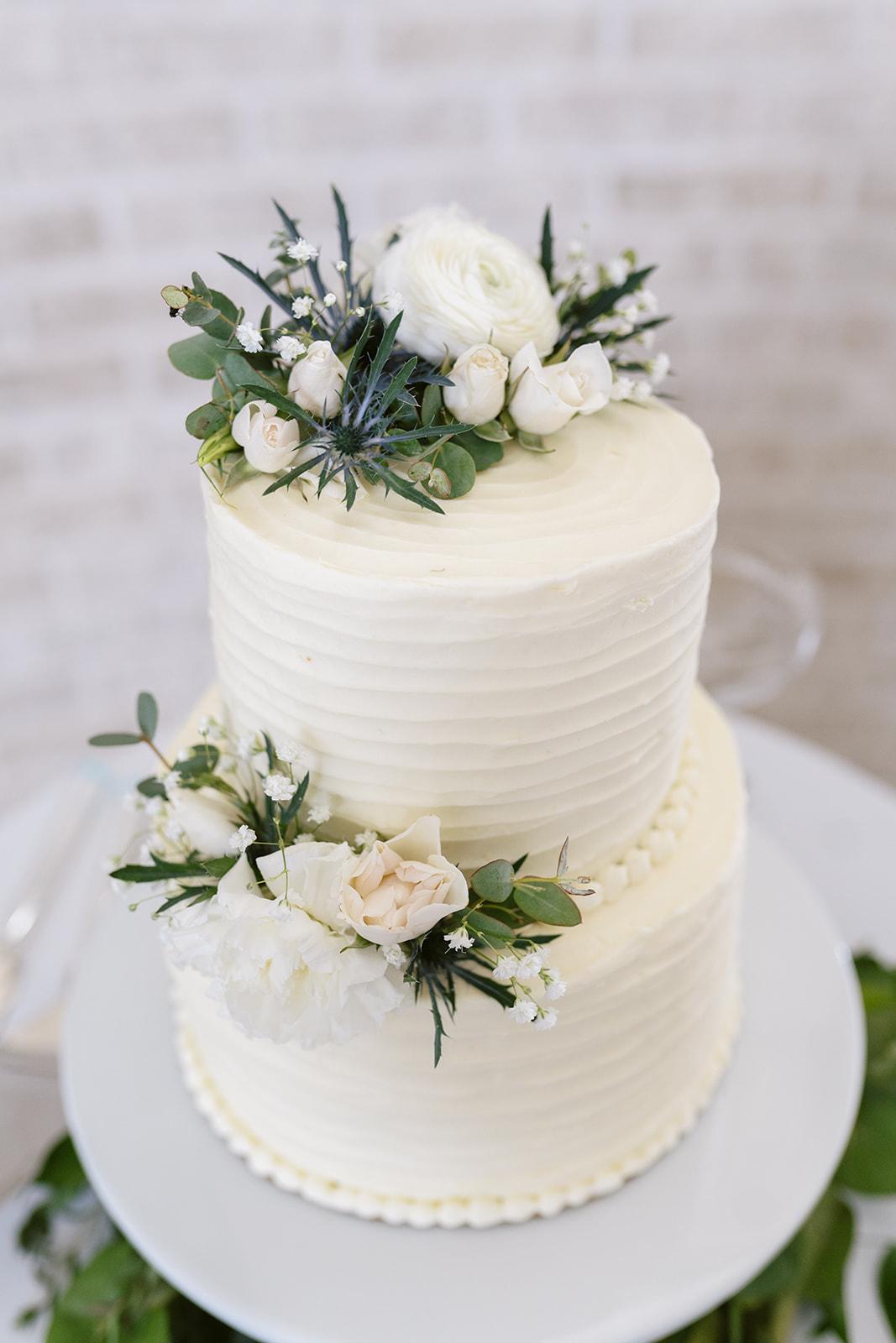 A Romantic Summer Wedding at White Iron Ridge 5
