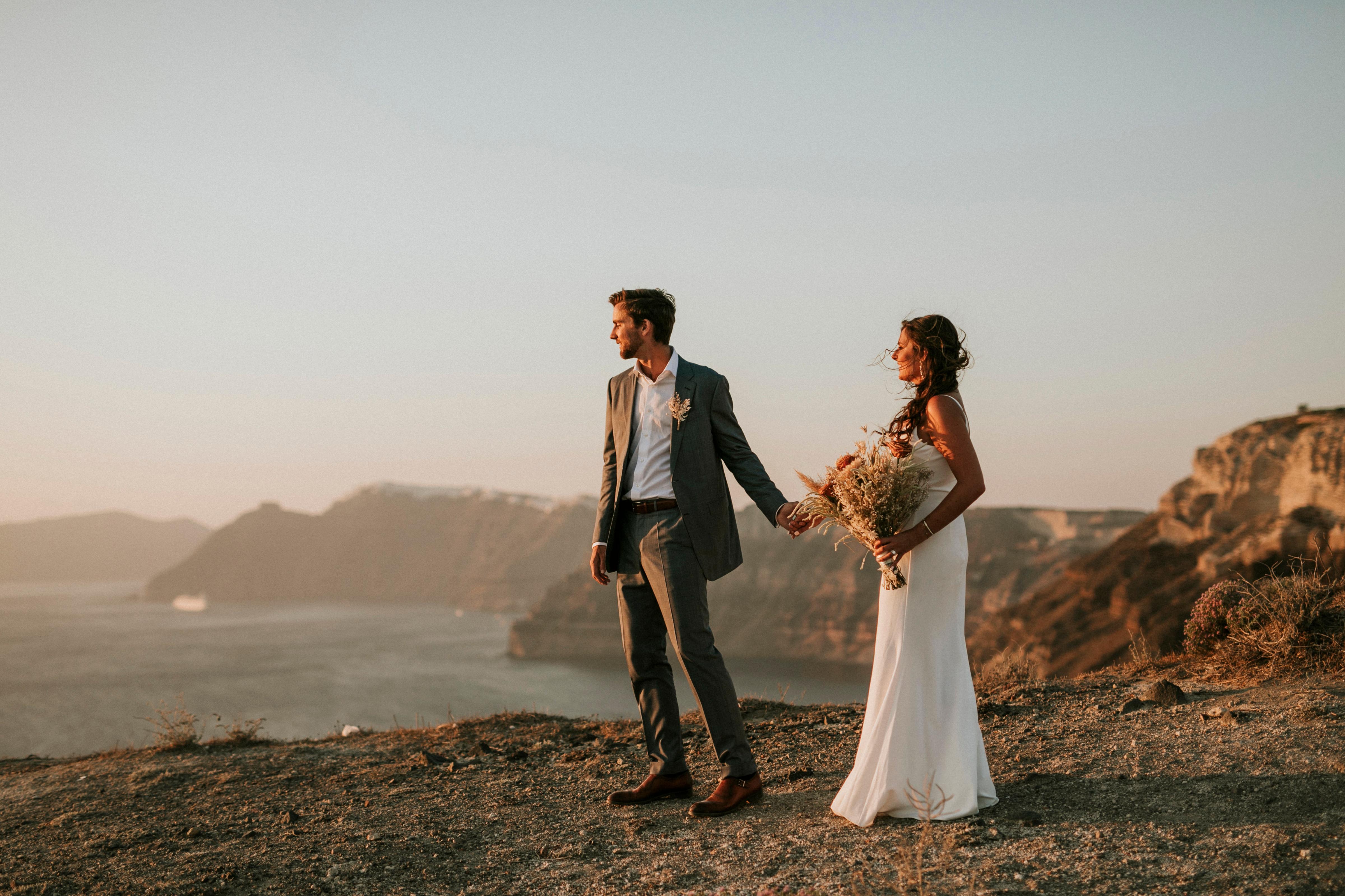A Romantic Beach Wedding in Santorini 19