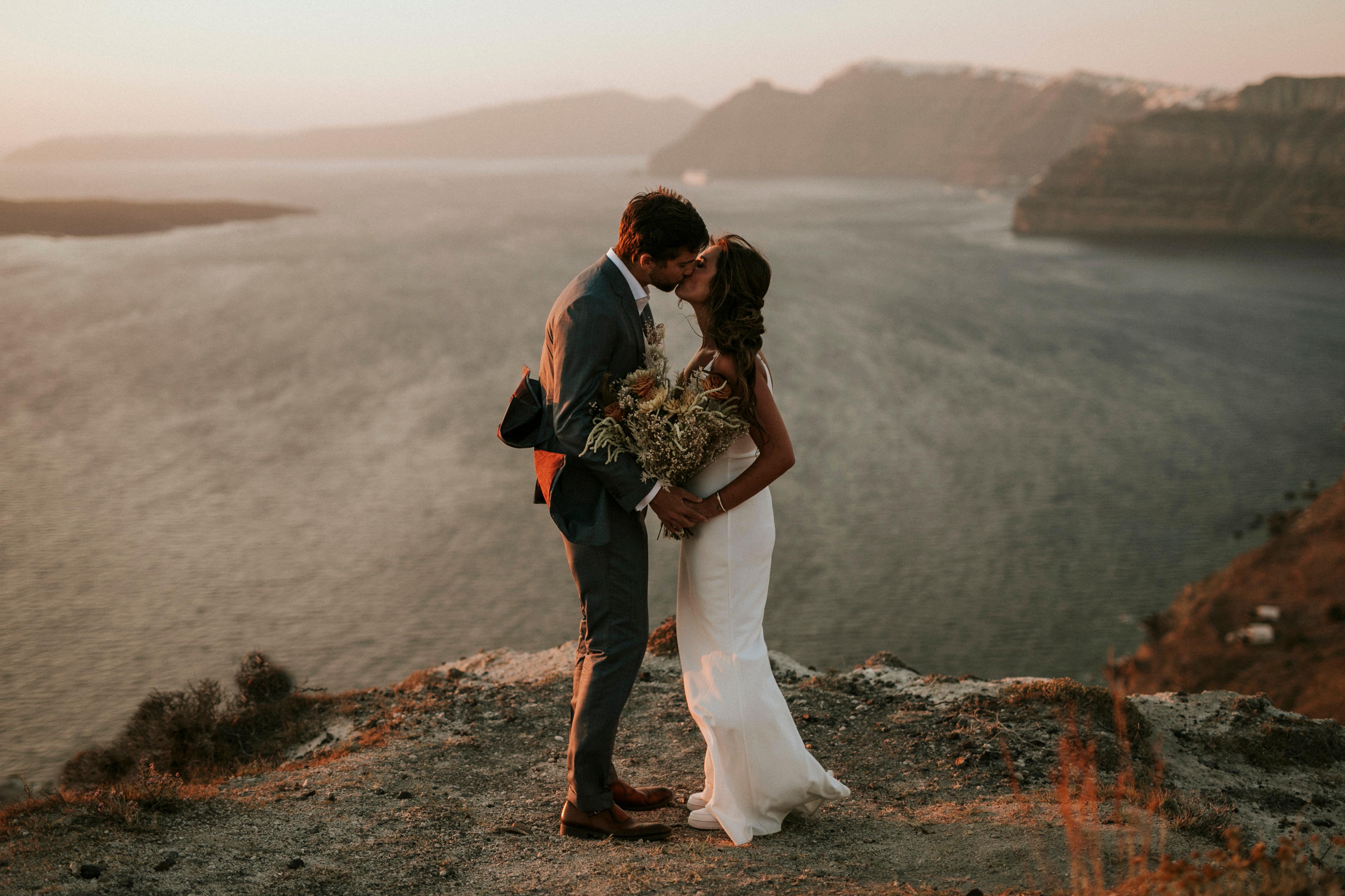 A Romantic Beach Wedding in Santorini 17