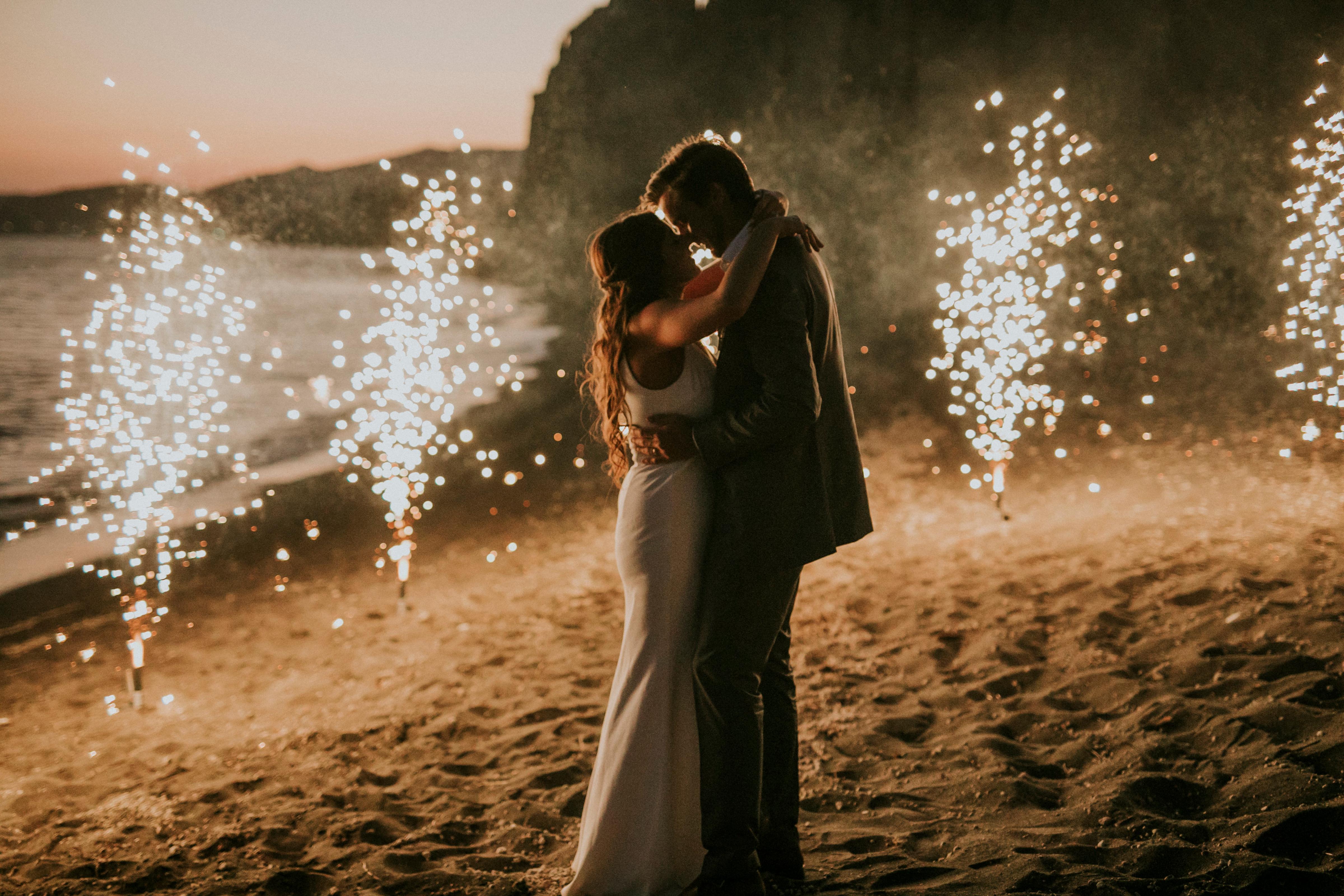 A Romantic Beach Wedding in Santorini 24