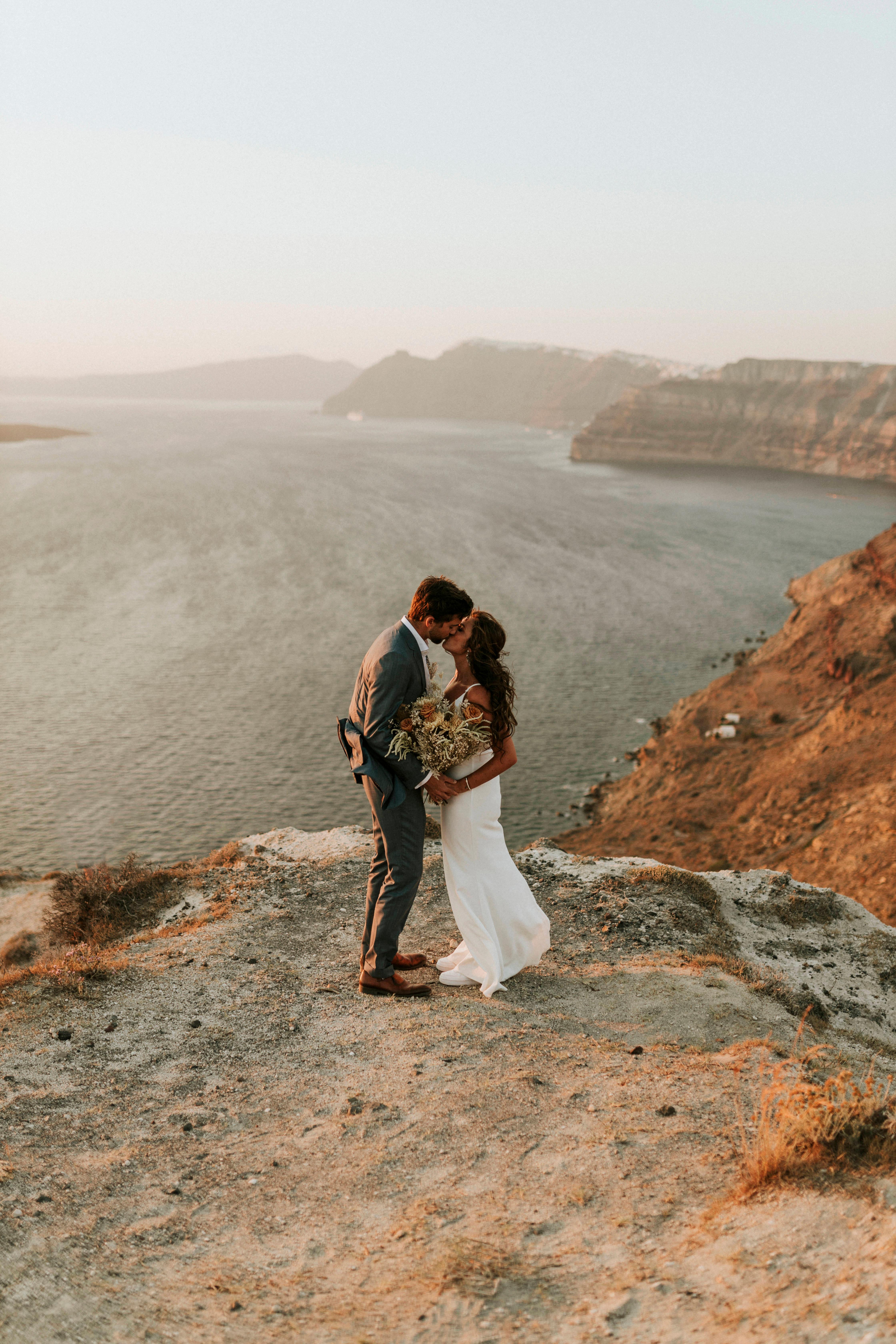 A Romantic Beach Wedding in Santorini 36
