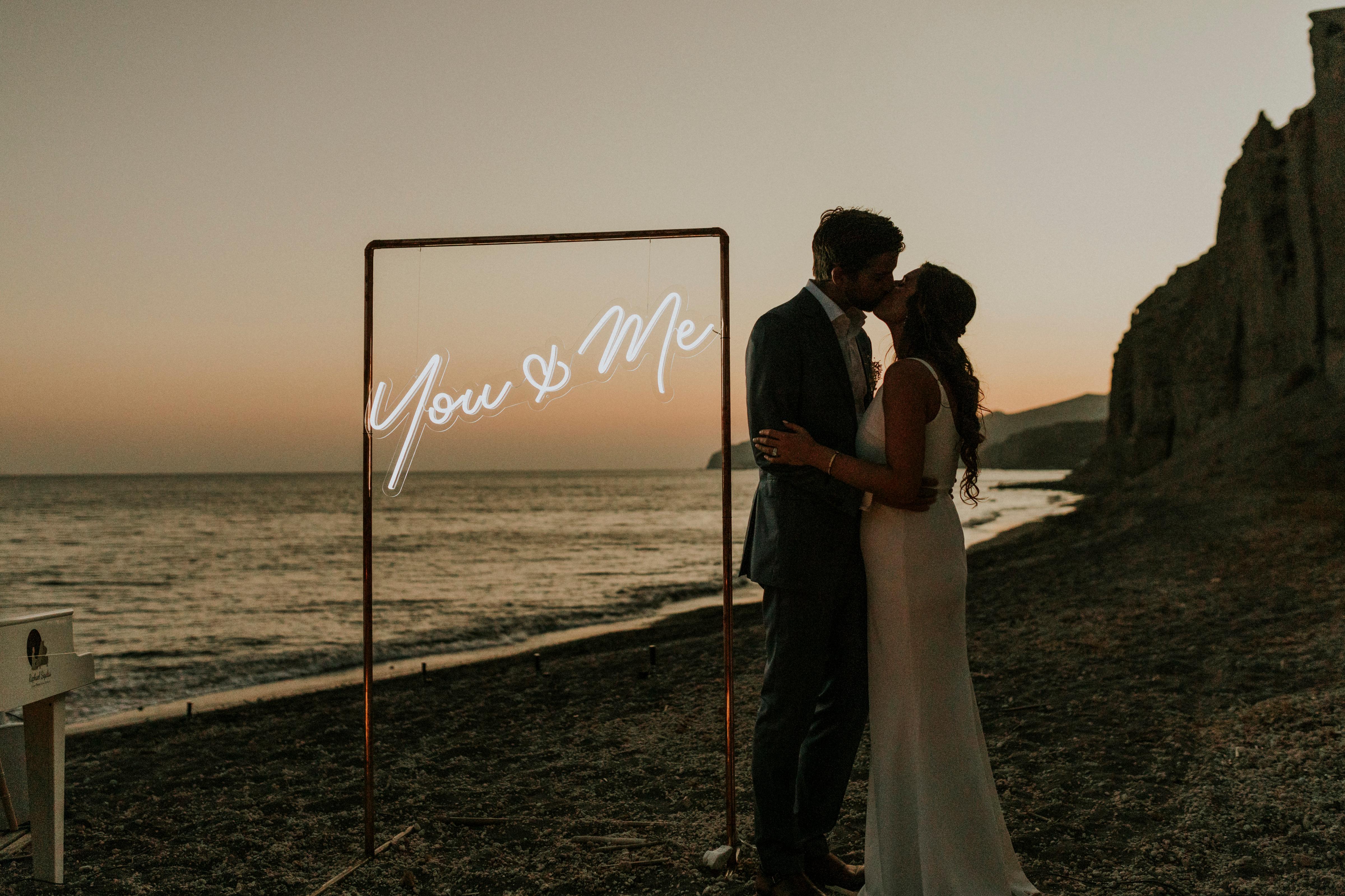 A Romantic Beach Wedding in Santorini 50