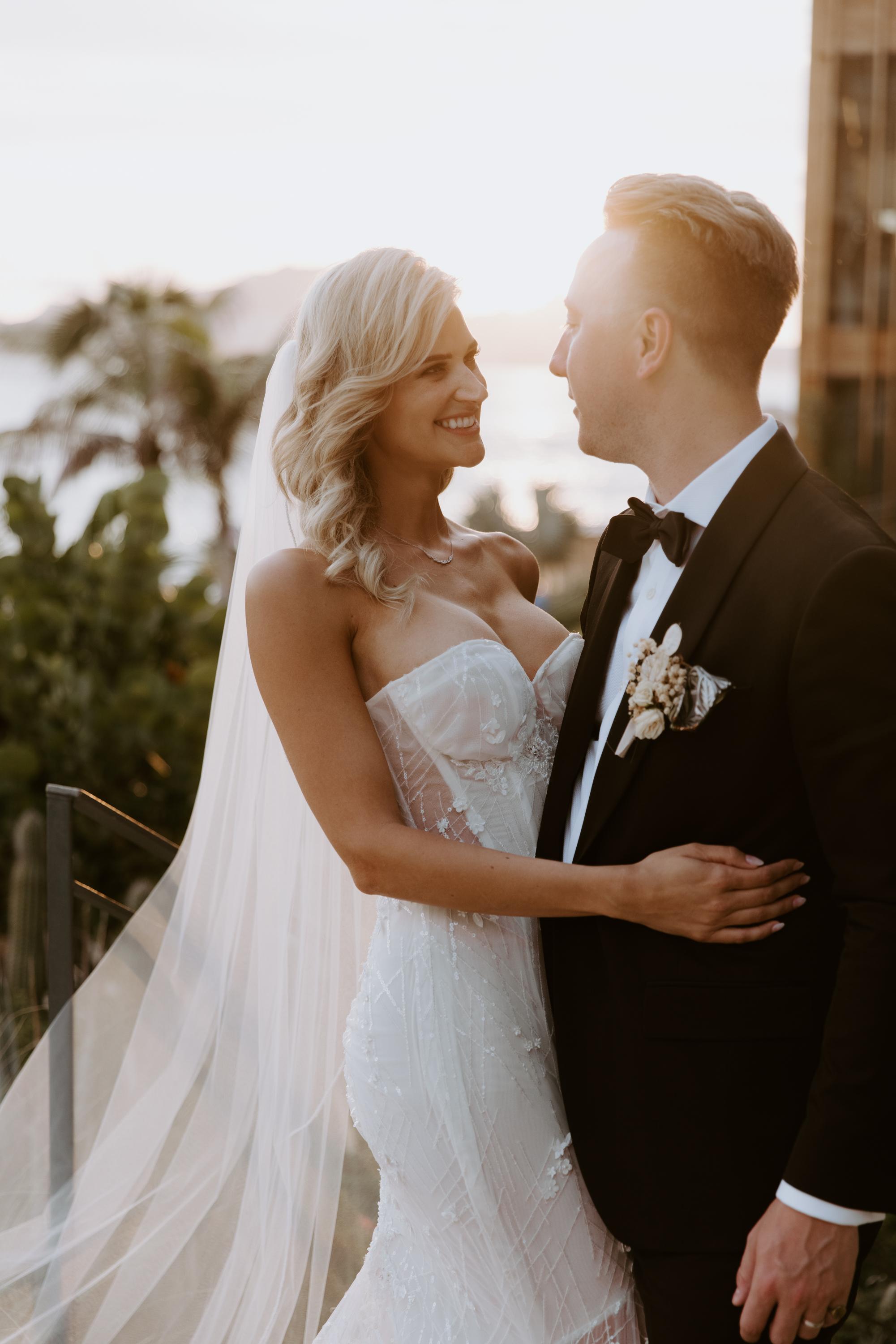 A Modern Beach Wedding at The Cape Hotel 8