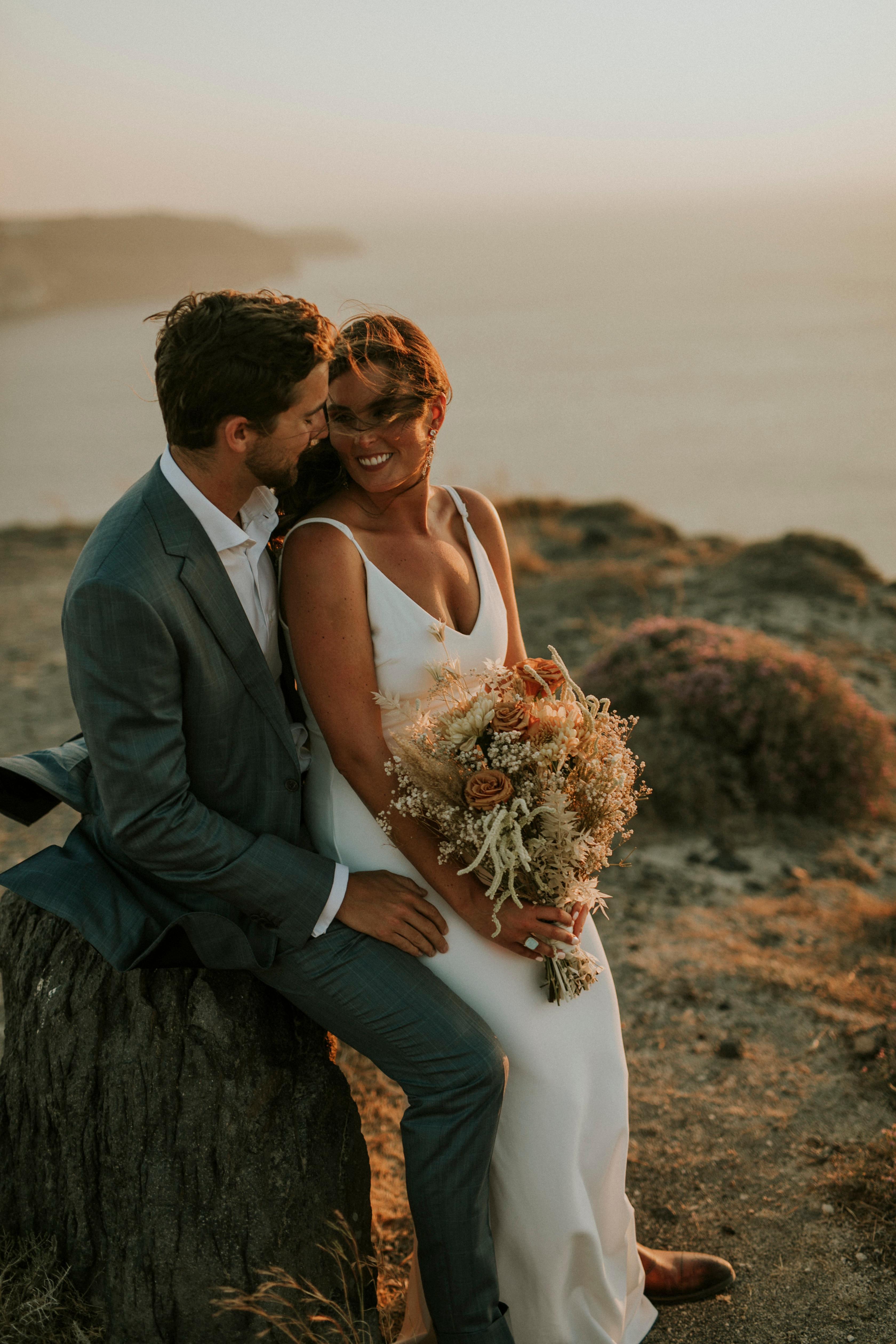 A Romantic Beach Wedding in Santorini 8