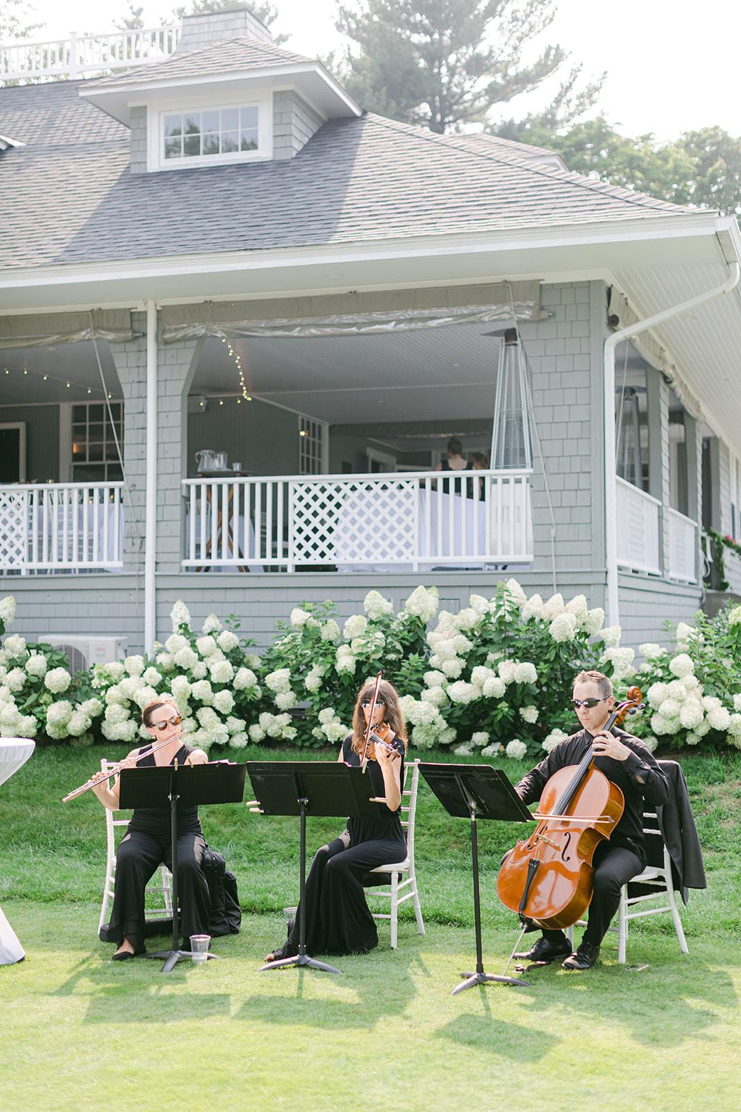 A Classic Summer Wedding at York Golf and Tennis Club 51