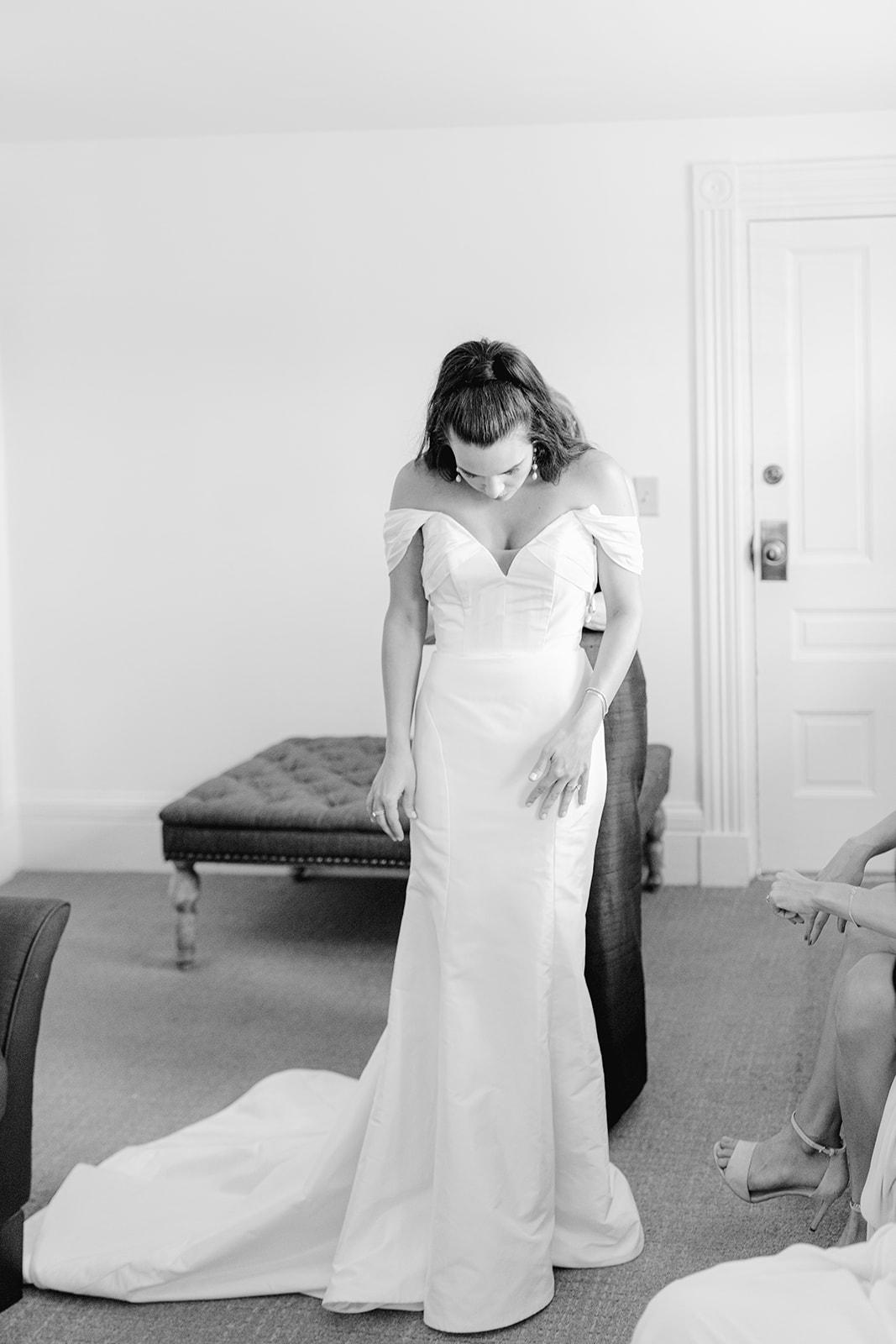 A Classic Summer Wedding at York Golf and Tennis Club 2
