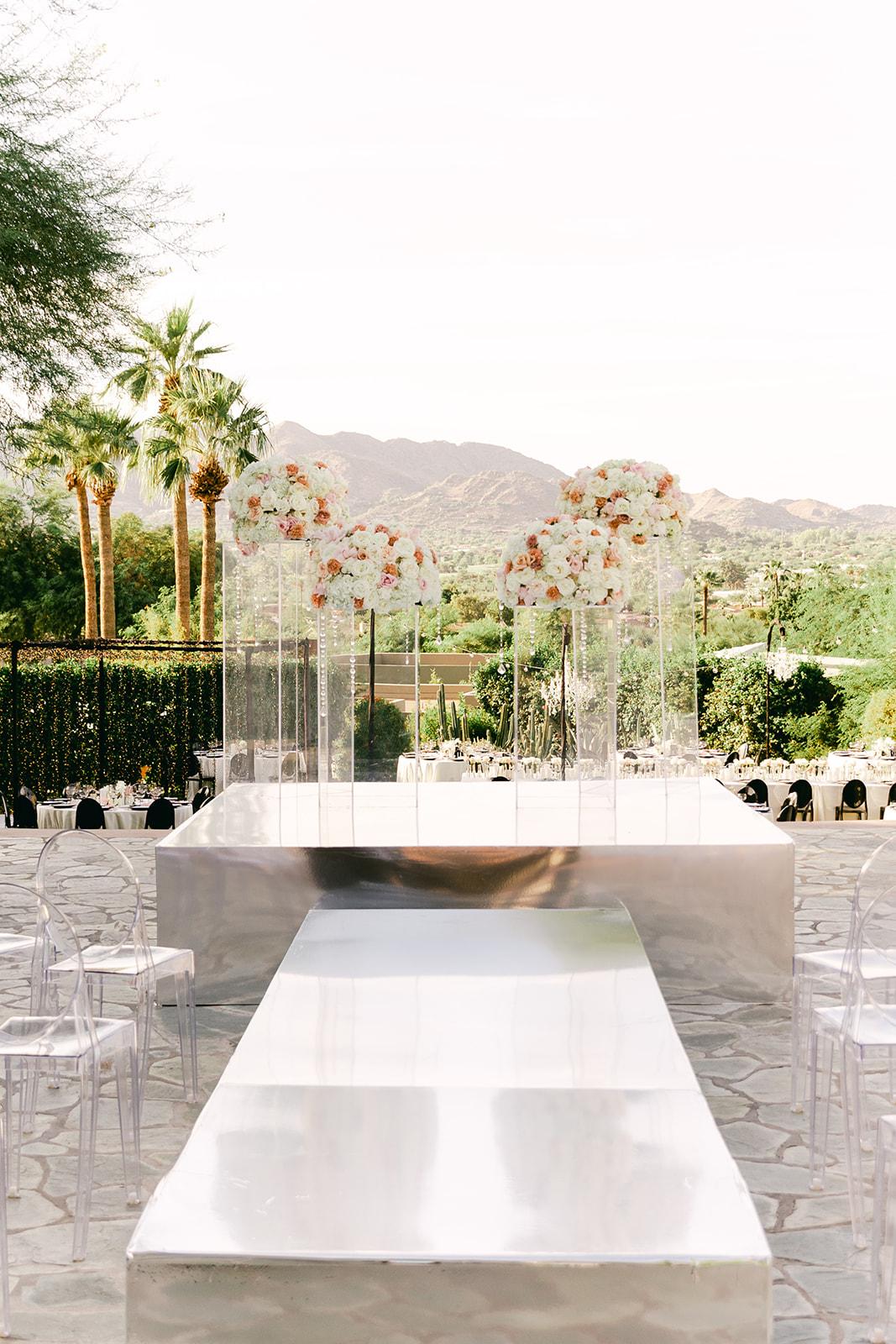 A Glamorous Fall Wedding at Sanctuary Resort 54