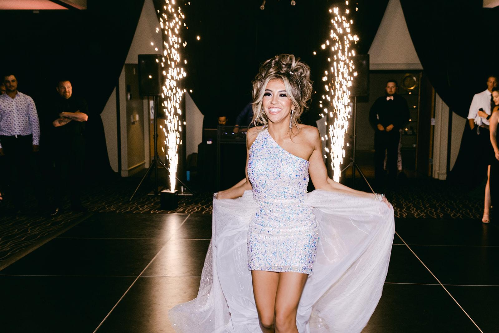 A Glamorous Fall Wedding at Sanctuary Resort 33