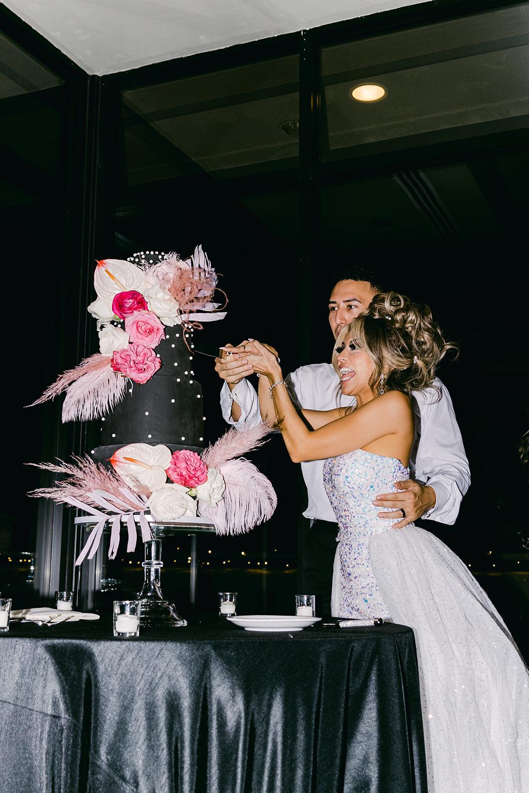 A Glamorous Fall Wedding at Sanctuary Resort 44