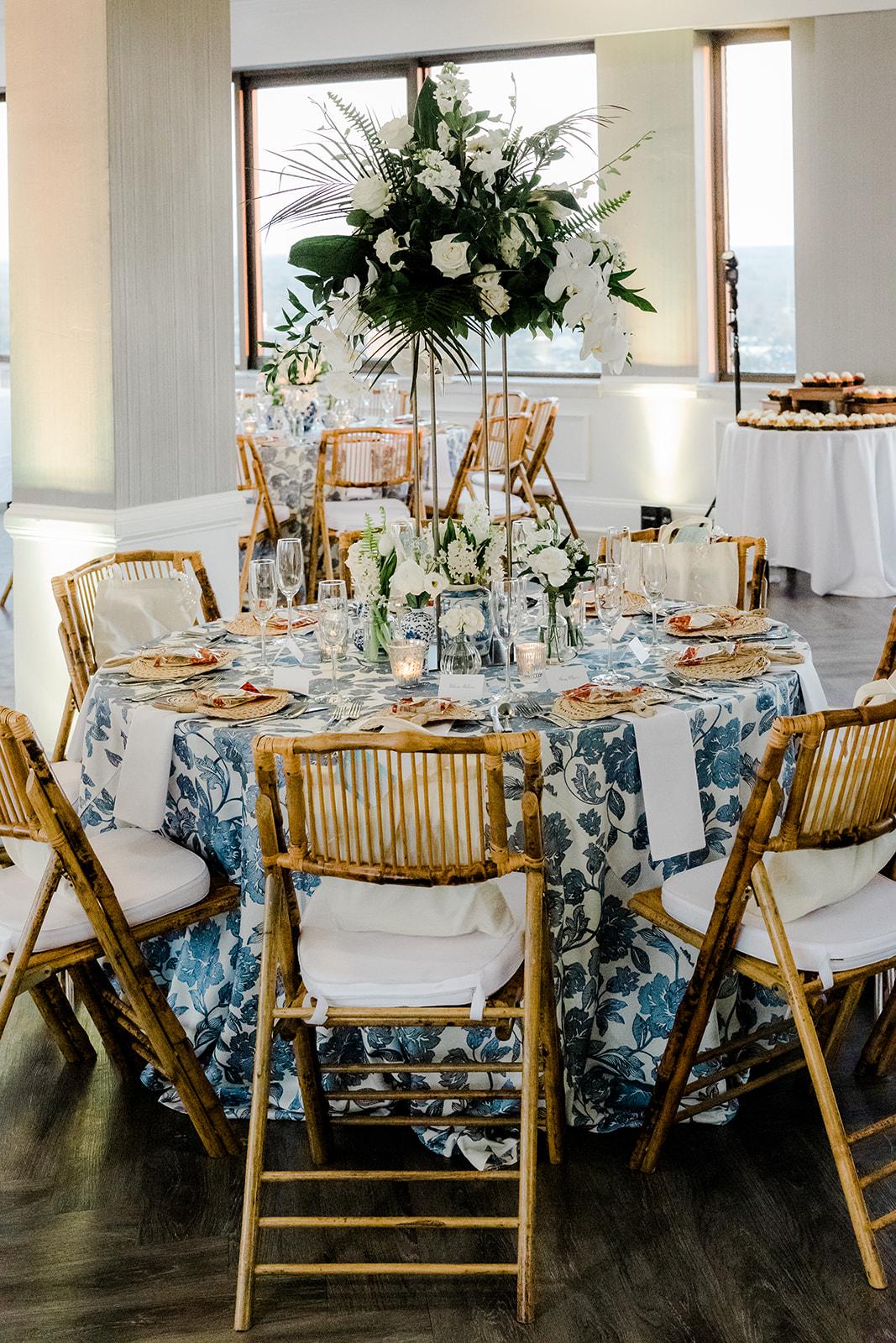 A Classic Spring Wedding at Forsyth Park Fountain 39